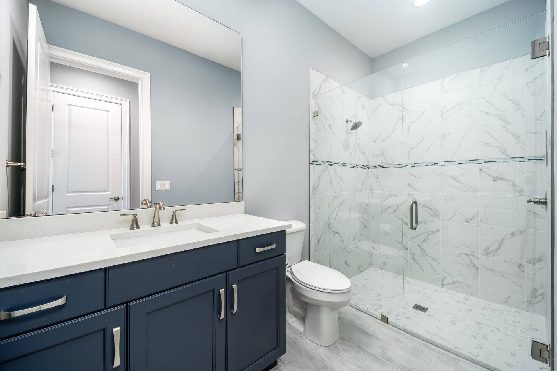 9155 SW PINNACLE Place, Port St Lucie, FL 34987 2nd bathroom shared with bedrooms 3 & 4