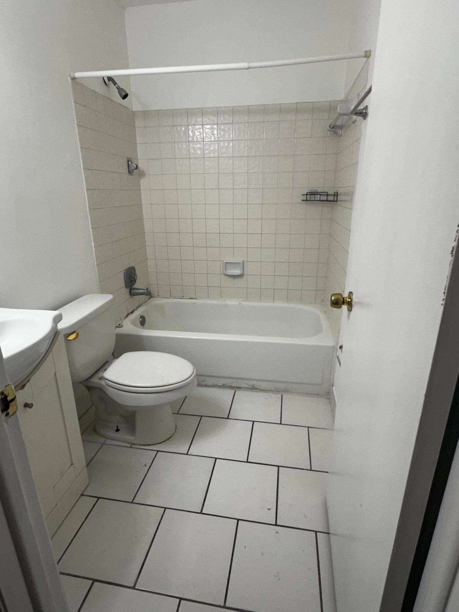 1798 ABBEY Road, #204, West Palm Beach, West Palm Beach, FL 33415 Bathroom