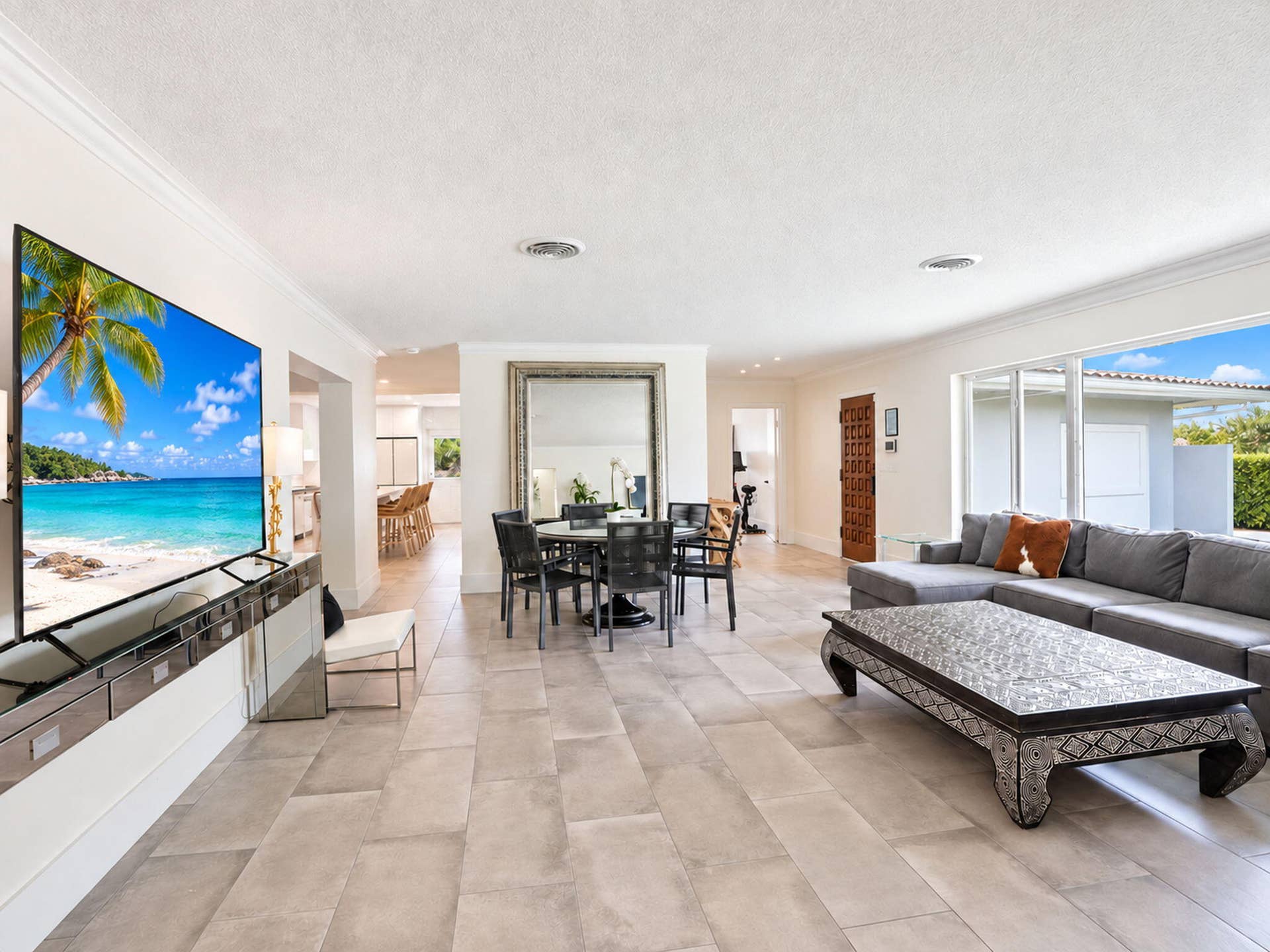 2632 NE 35TH Street, Fort Lauderdale, FL 33306 6-web-or-mls-2632_02
