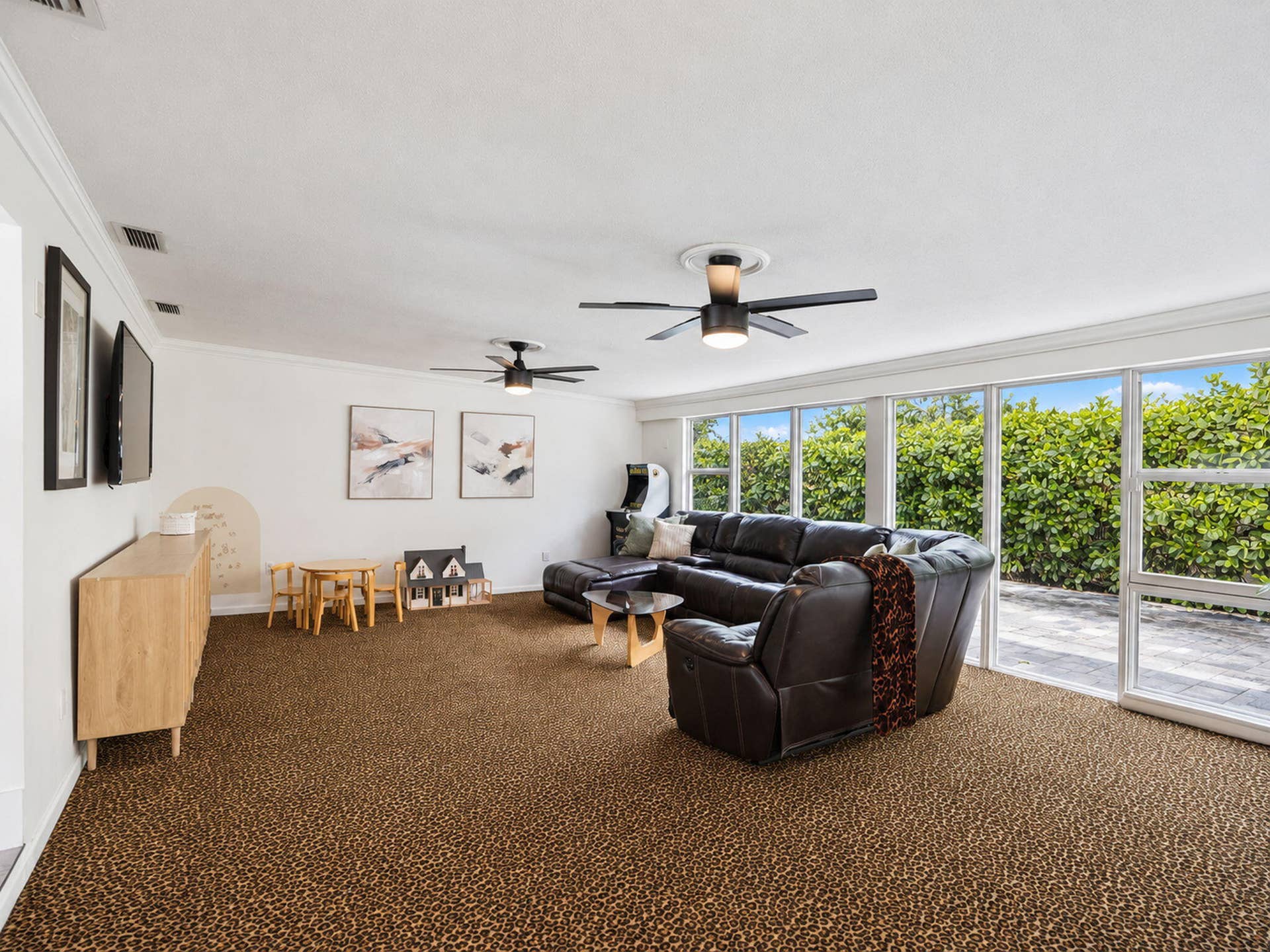 2632 NE 35TH Street, Fort Lauderdale, FL 33306 12-web-or-mls-2632_04
