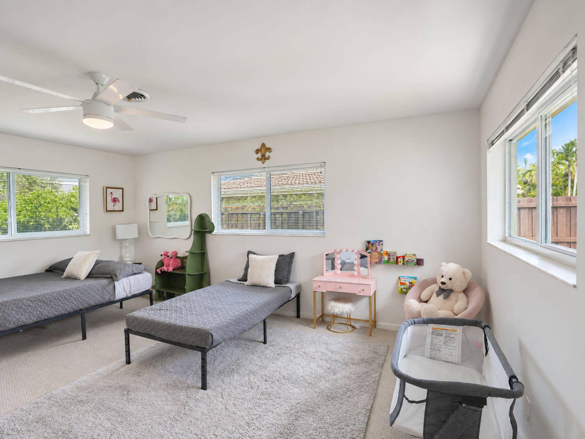 2632 NE 35TH Street, Fort Lauderdale, FL 33306 28-web-or-mls-2632_19