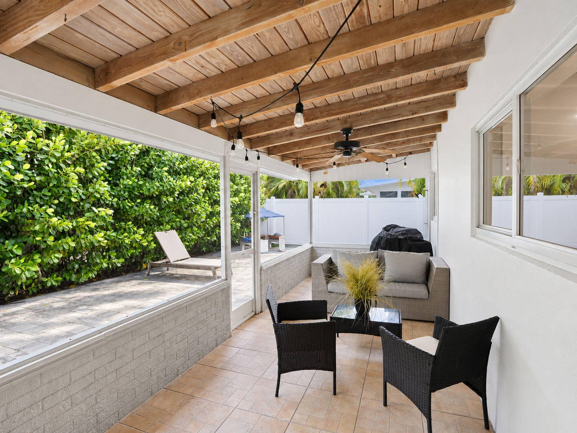 2632 NE 35TH Street, Fort Lauderdale, FL 33306 38-web-or-mls-2632_35