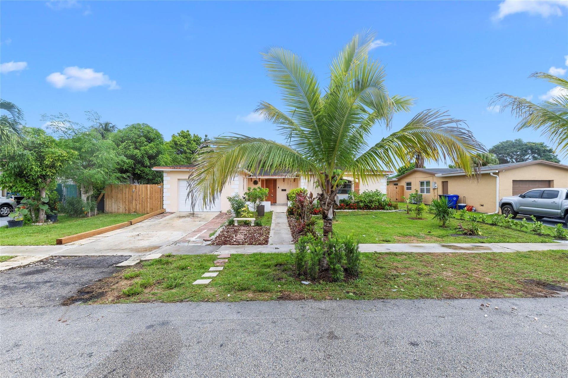 970 SW 67TH Avenue, North Lauderdale, FL 33068 Photo 23