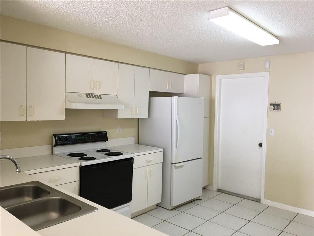 901 SEVILLA Circle, Weston, FL 33326 Photo 4
