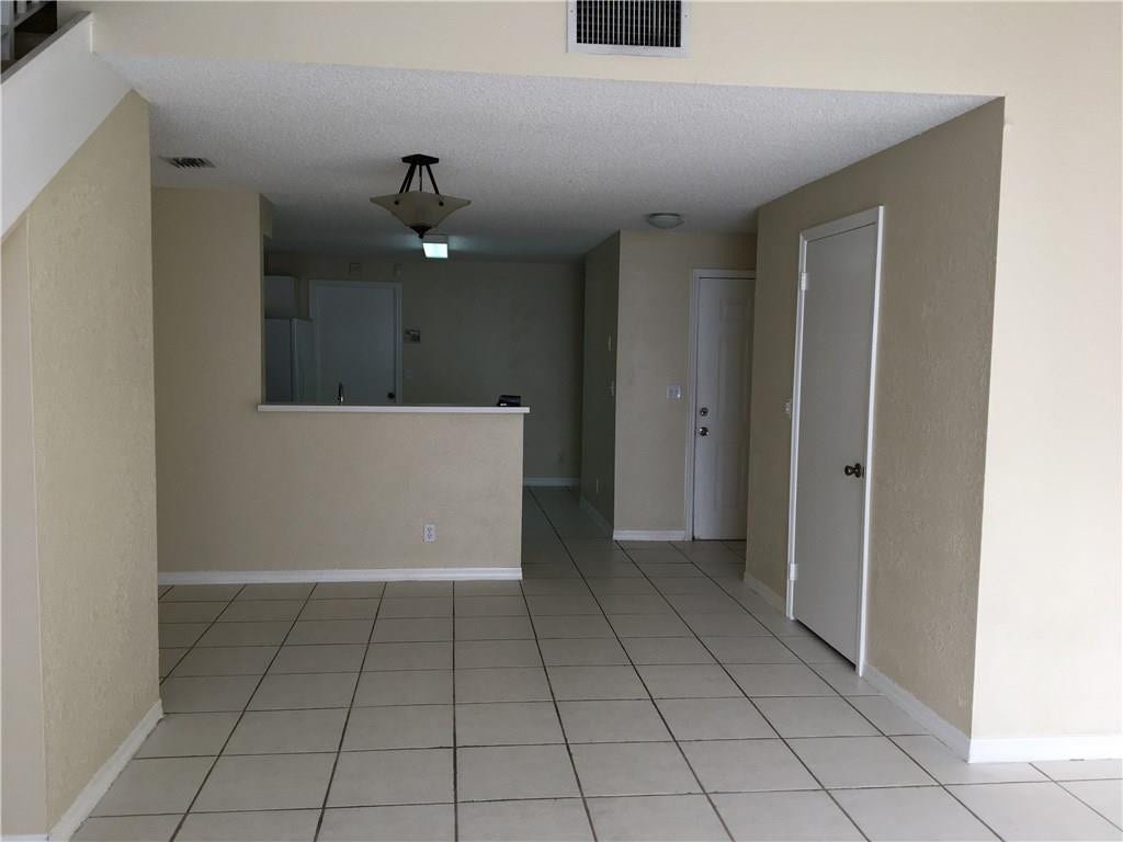 901 SEVILLA Circle, Weston, FL 33326 Photo 13