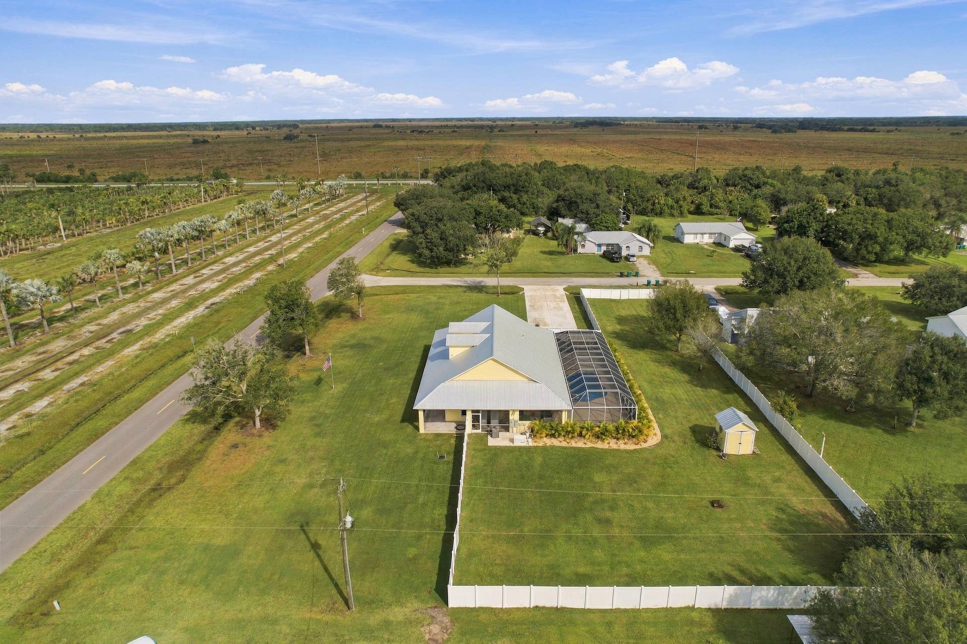 8700 SW 2nd Street, Okeechobee, FL 34974 Expansive Yard with Privacy Fence