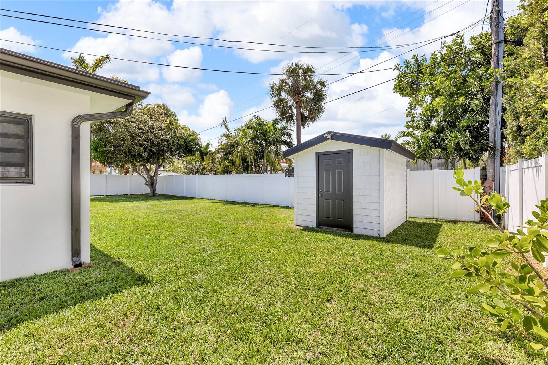 3231 NE 27TH Terrace, Lighthouse Point, FL 33064 Photo 9