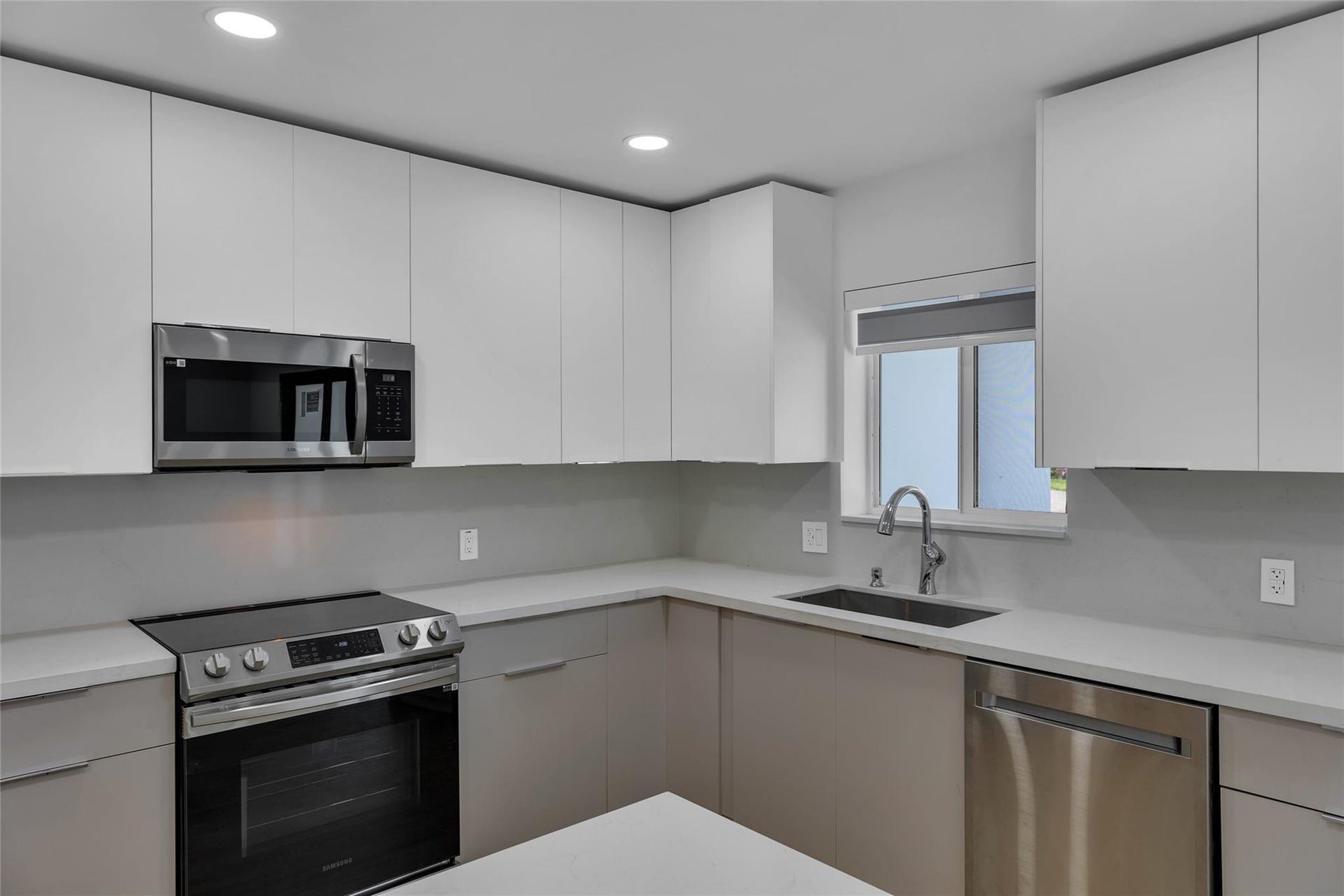 3231 NE 27TH Terrace, Lighthouse Point, FL 33064 Photo 33