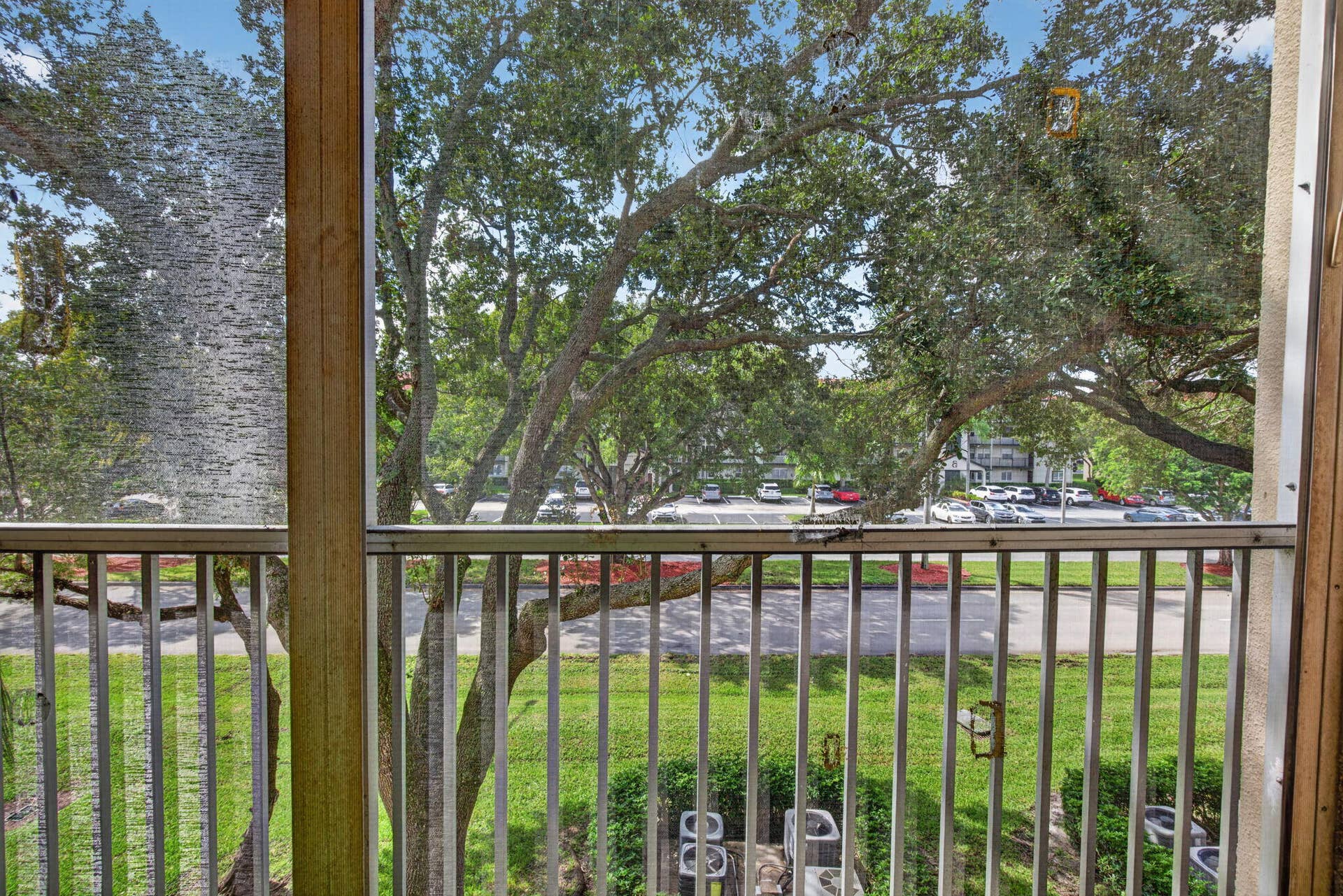 1100 SW 128TH Terrace, #302U, Pembroke Pines, FL 33027 23-web-or-mls-_A7A0369