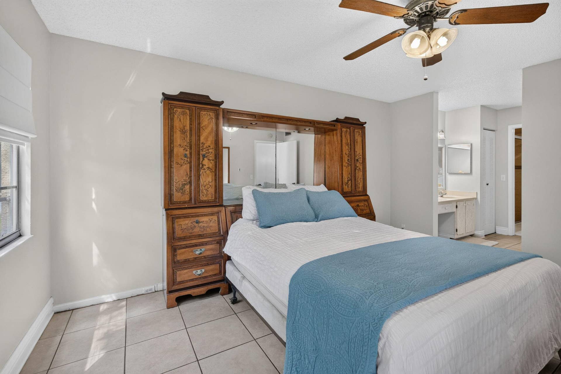 1100 SW 128TH Terrace, #302U, Pembroke Pines, FL 33027 26-web-or-mls-_A7A0385