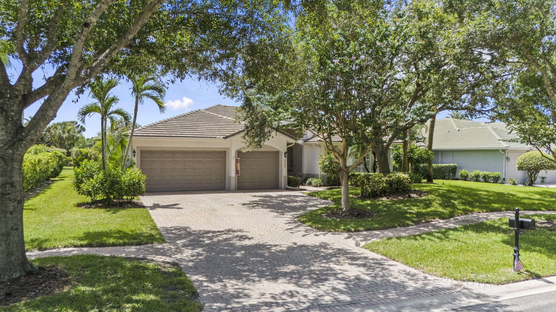 2182 SW Dove Canyon Way, Palm City, FL 34990 32