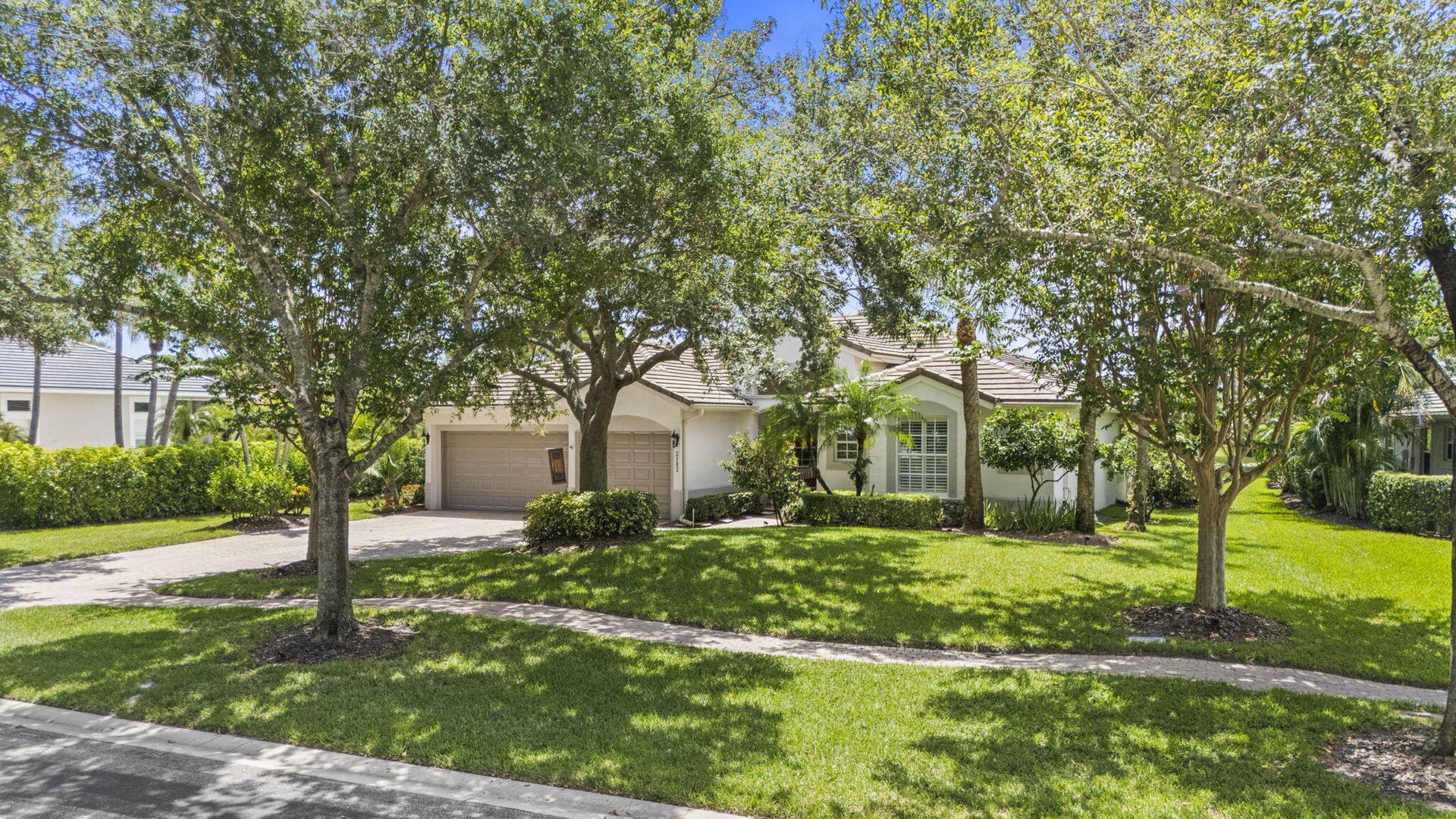 2182 SW Dove Canyon Way, Palm City, FL 34990 35