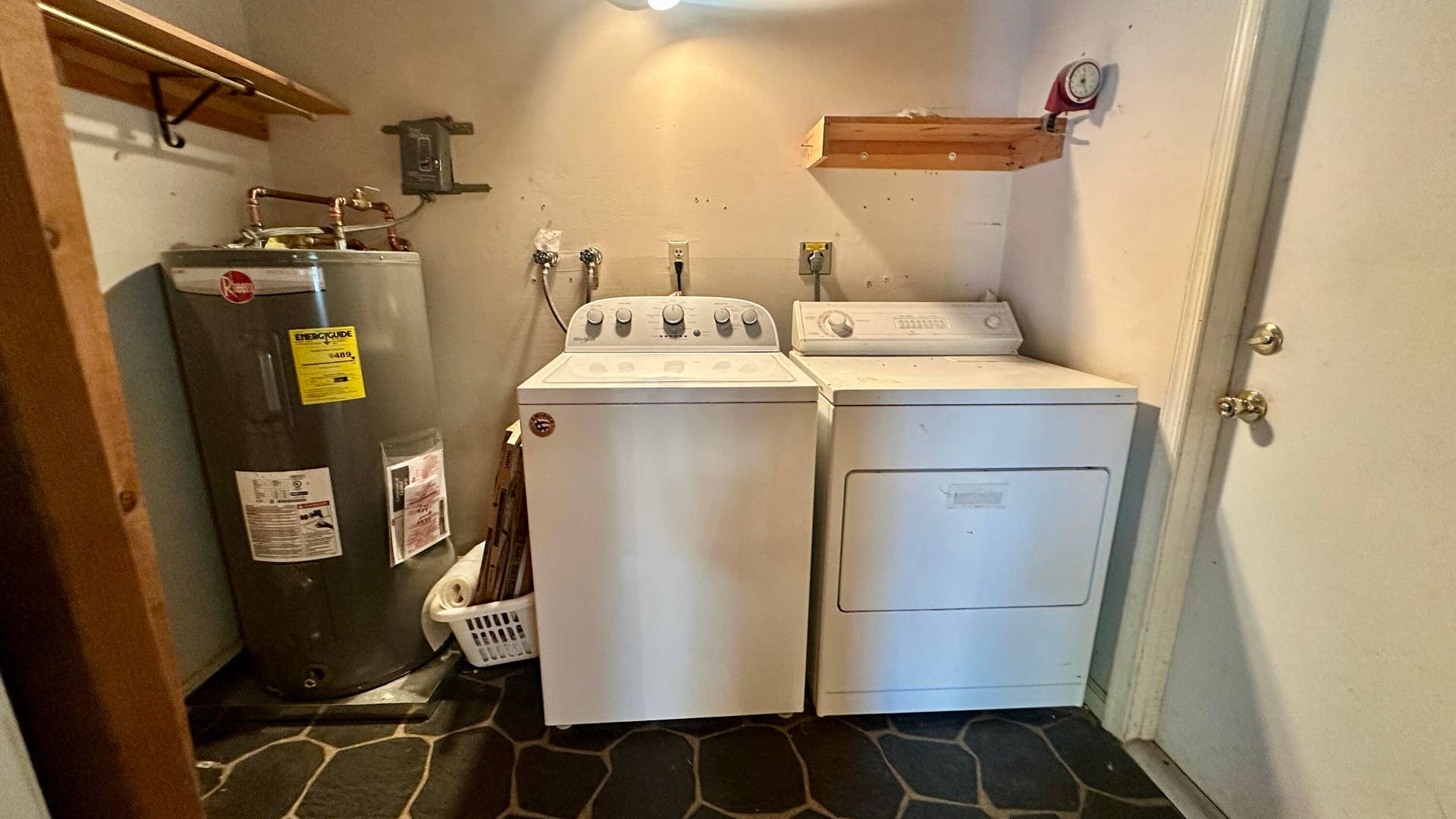 21782 LITTLE BEAR Way, Boca Raton, FL 33428 Laundry room