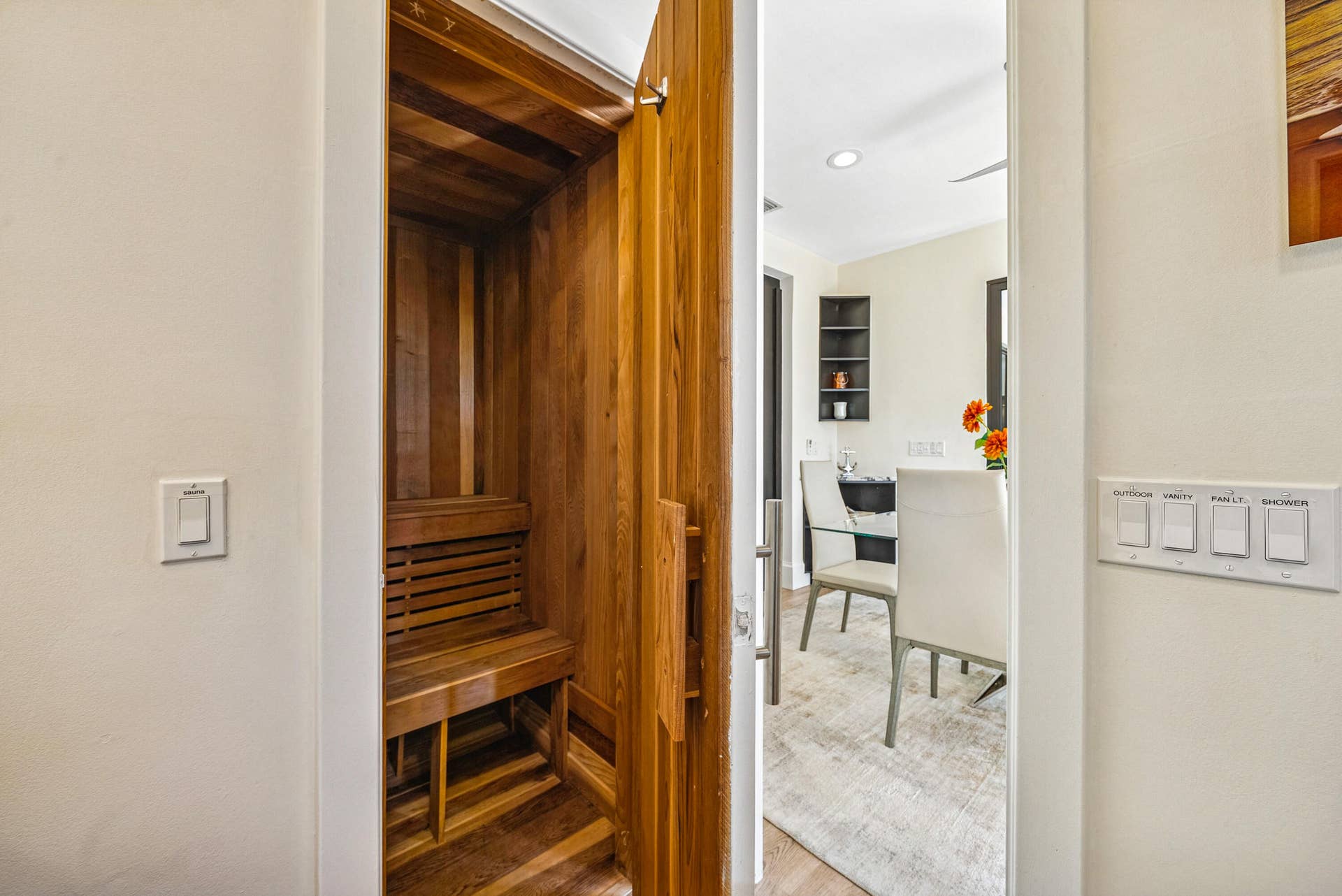 5221 Estates Drive, Delray Beach, FL 33445 Sauna!