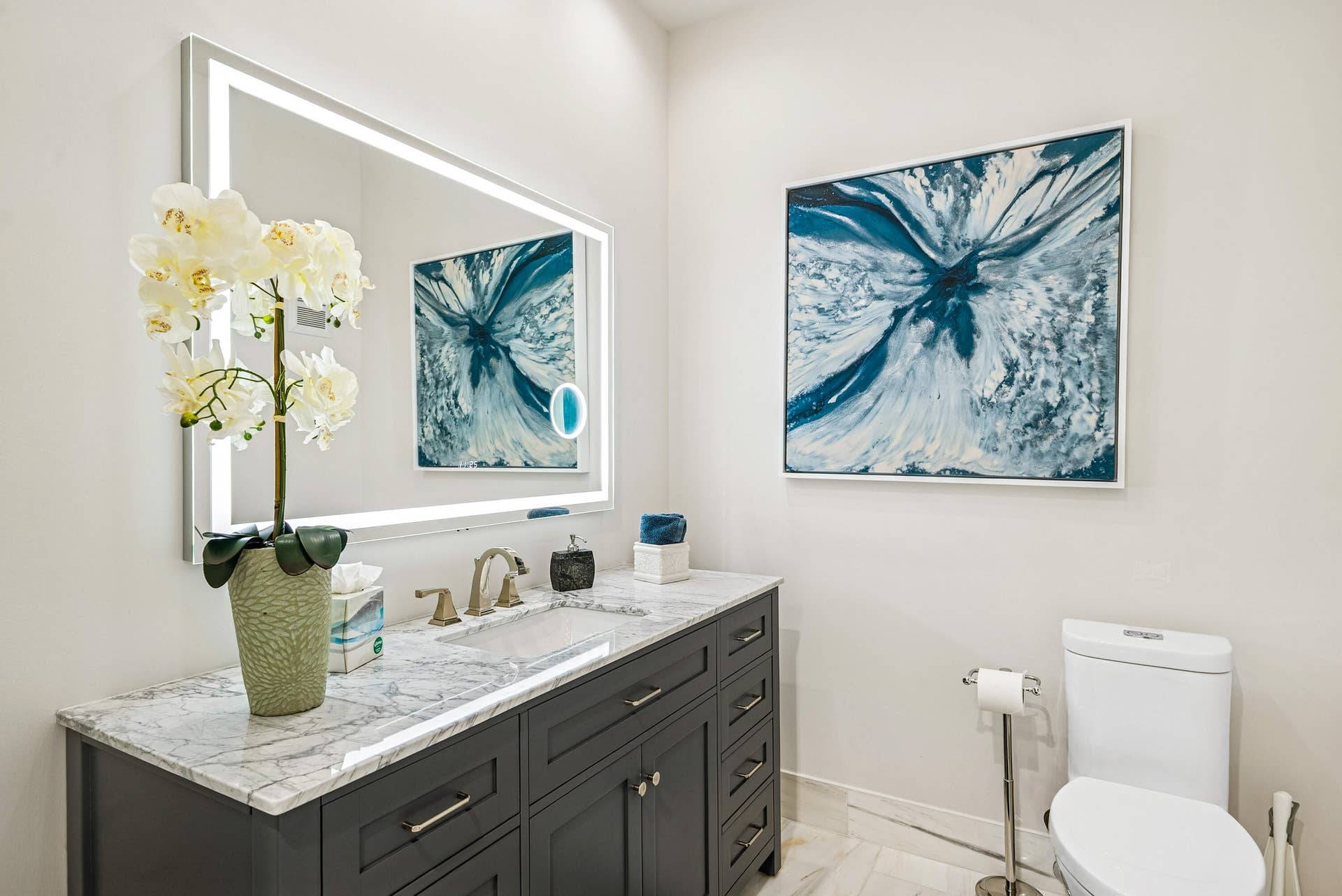 5221 Estates Drive, Delray Beach, FL 33445 Guest Bathroom