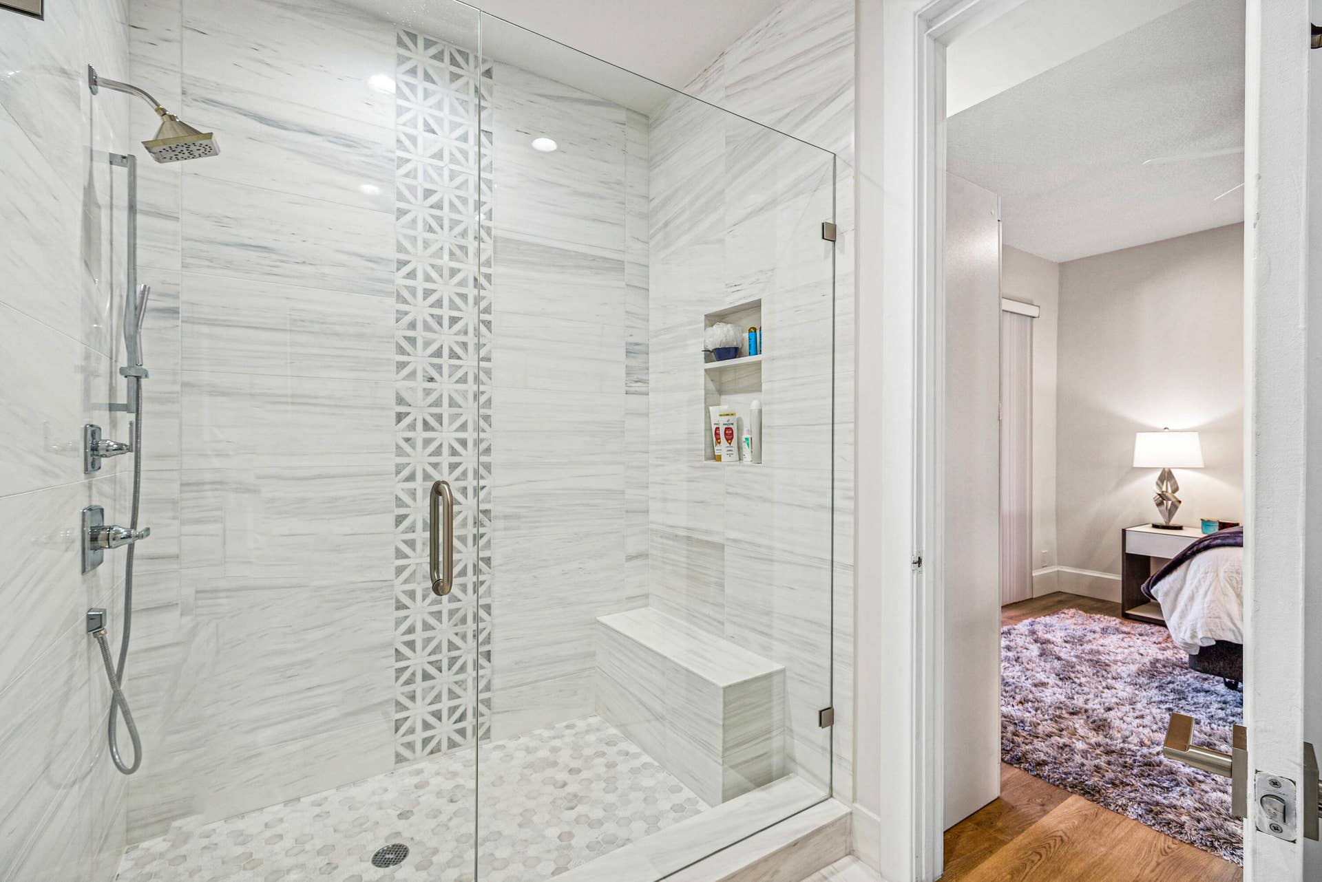 5221 Estates Drive, Delray Beach, FL 33445 Guest Bathroom