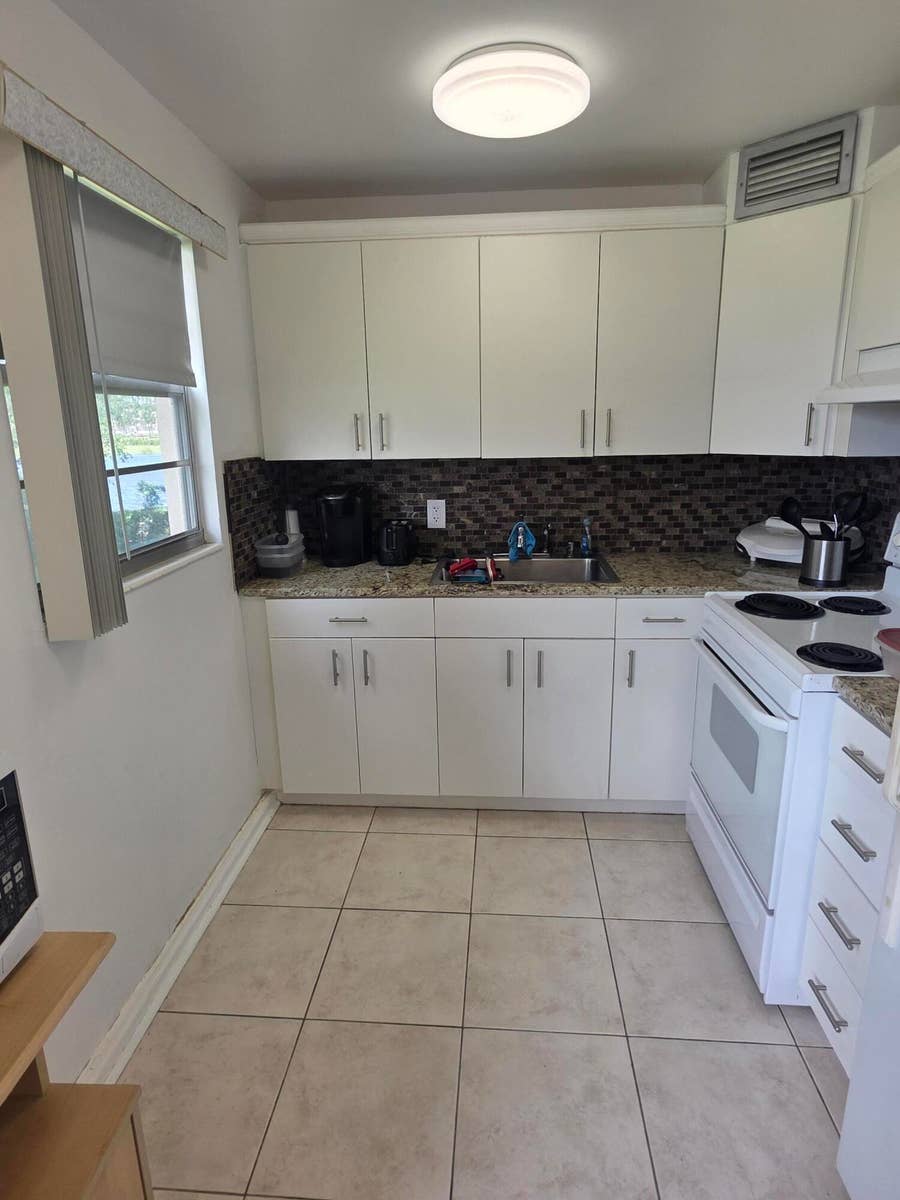 Property photo for 241 SOUTHAMPTON C, West Palm Beach, FL