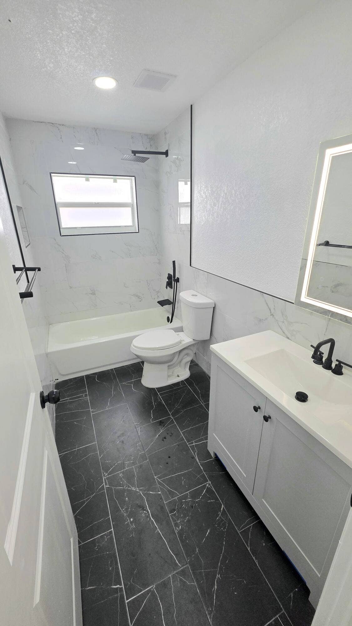 1816 NW 55TH Avenue, #4V, Lauderhill, FL 33313 20261028_112112