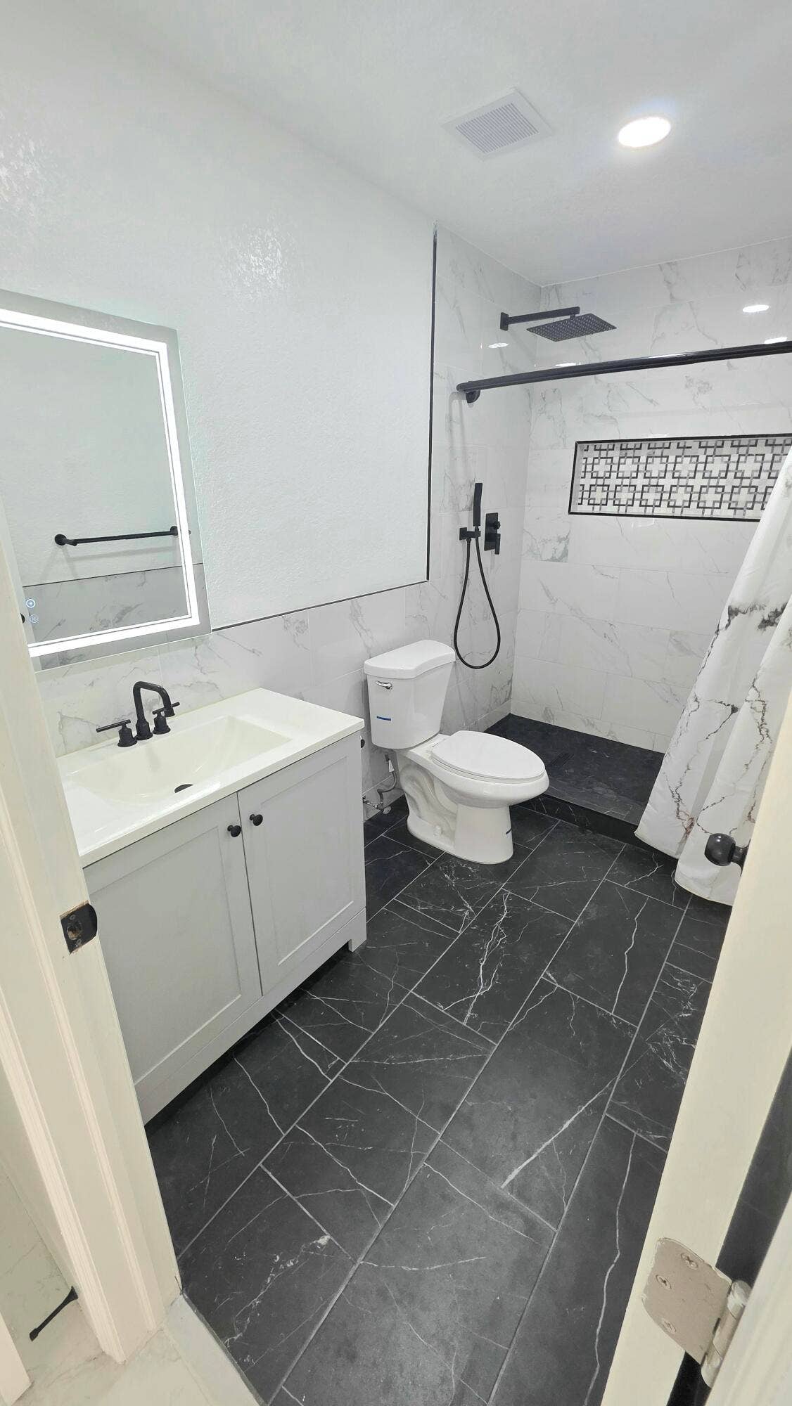 1816 NW 55TH Avenue, #4V, Lauderhill, FL 33313 115444