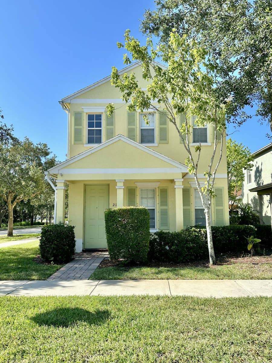 Property photo for 2143 SE BELL ISLE Drive, Port St Lucie, FL