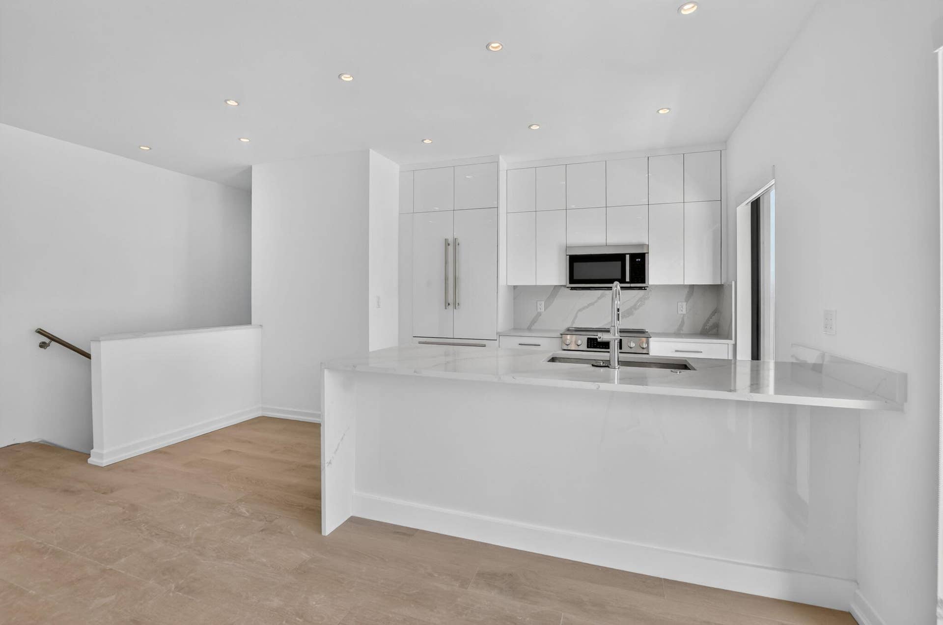 325 NE 20TH Avenue, #Th a, Deerfield Beach, FL 33441 7-web-or-mls-DSC_1841