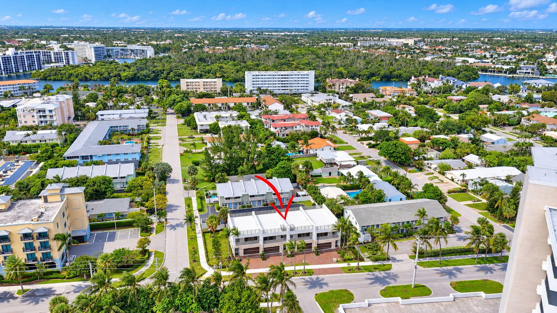 325 NE 20TH Avenue, #Th a, Deerfield Beach, FL 33441 59-web-or-mls-DJI_20261028001956_0029_D_