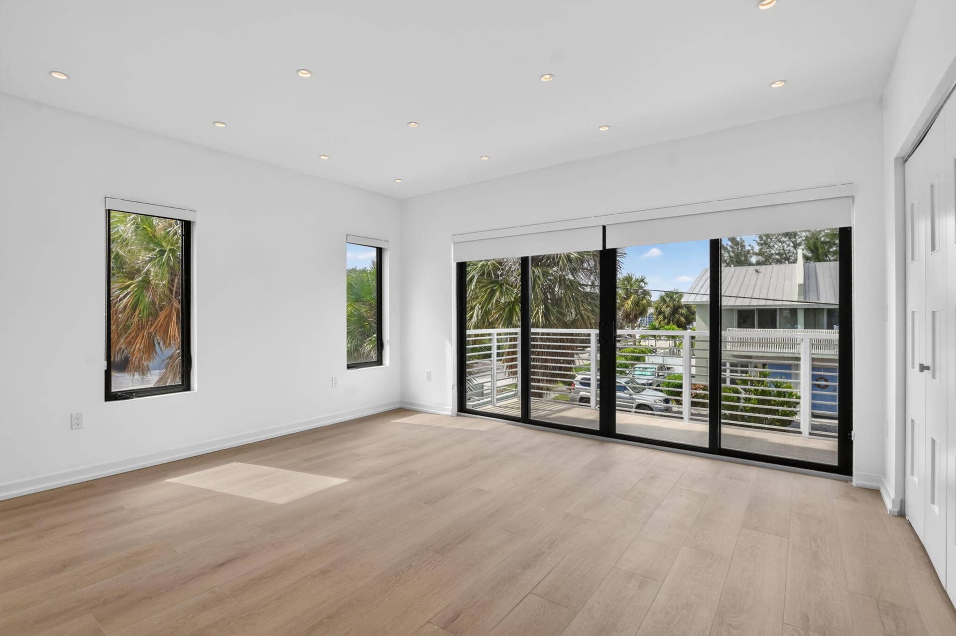 325 NE 20TH Avenue, #Th a, Deerfield Beach, FL 33441 33-web-or-mls-DSC_1941