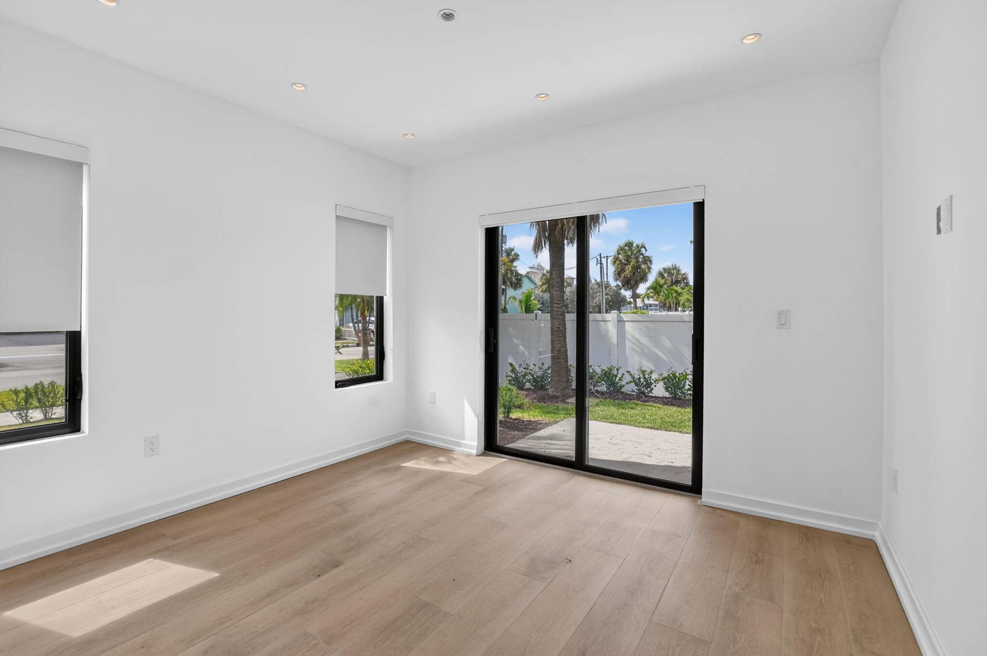325 NE 20TH Avenue, #Th a, Deerfield Beach, FL 33441 20-web-or-mls-DSC_1895