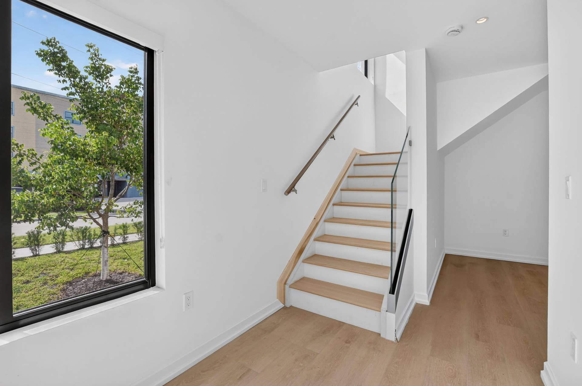 325 NE 20TH Avenue, #Th a, Deerfield Beach, FL 33441 4-web-or-mls-DSC_1886