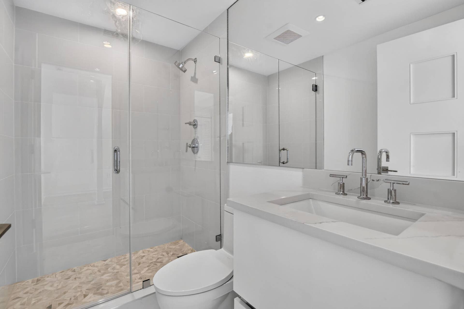 325 NE 20TH Avenue, #Th a, Deerfield Beach, FL 33441 25-web-or-mls-DSC_1910