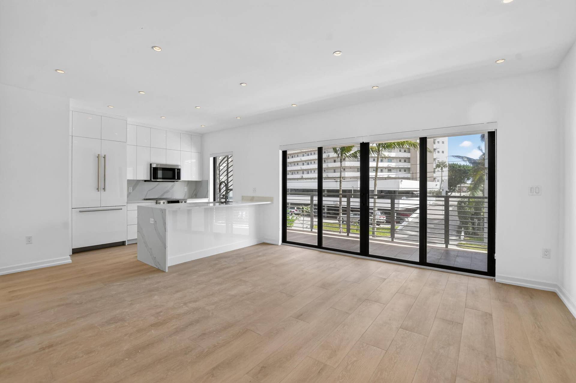 325 NE 20TH Avenue, #Th a, Deerfield Beach, FL 33441 15-web-or-mls-DSC_1870