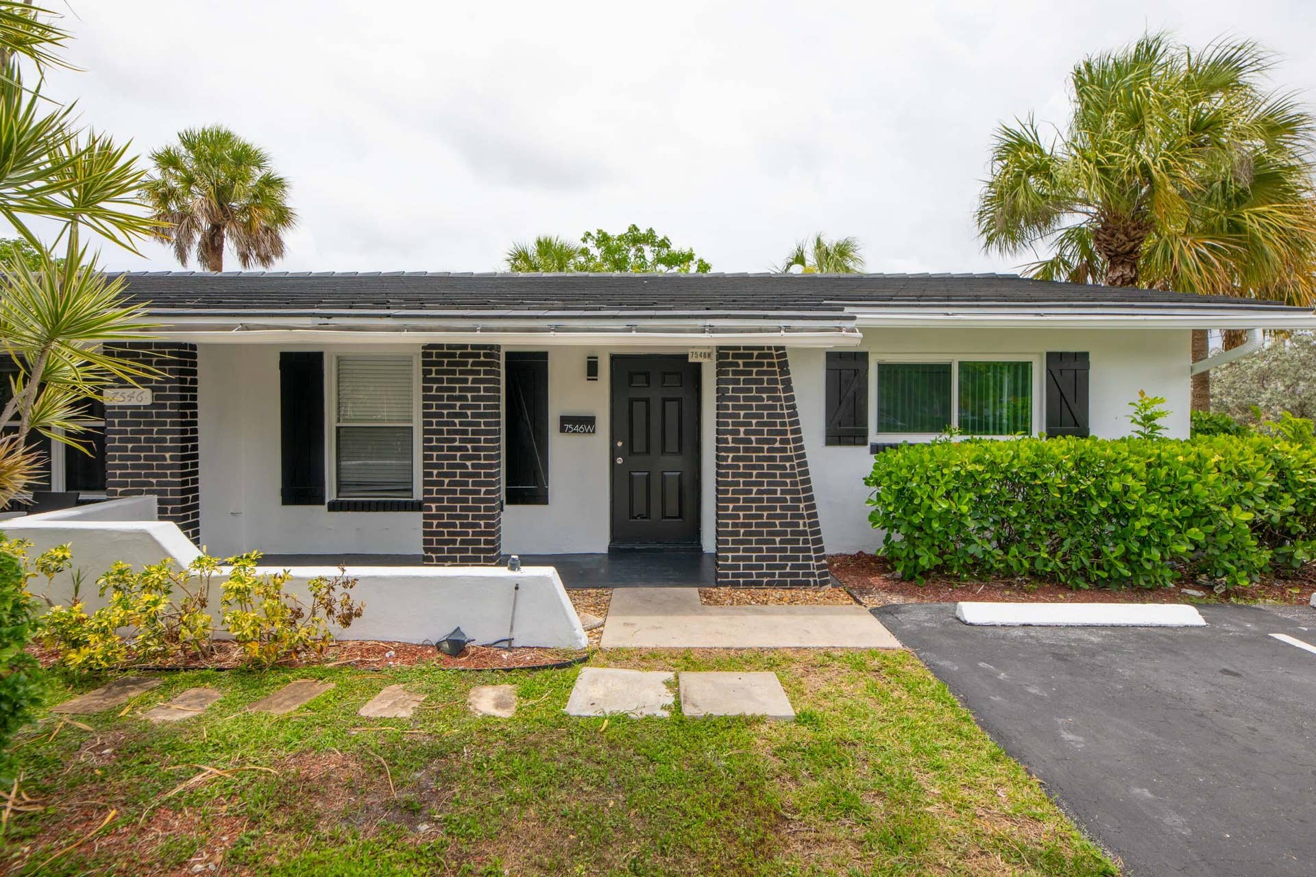 7546 NW 44th Court, Coral Springs, FL 33065 Photo-3