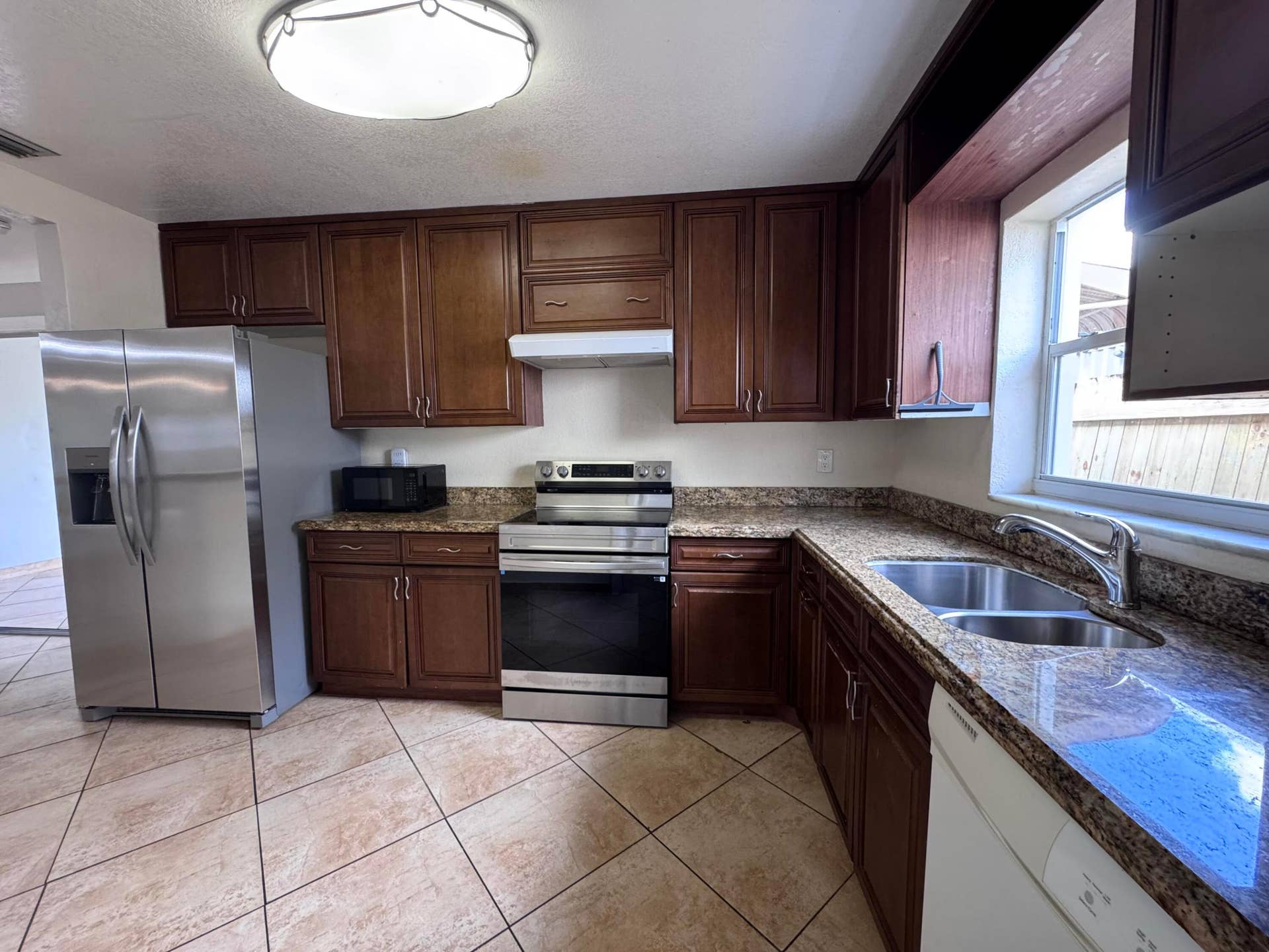 3611 NE 16th Avenue, Pompano Beach, FL 33064 IMG_3318