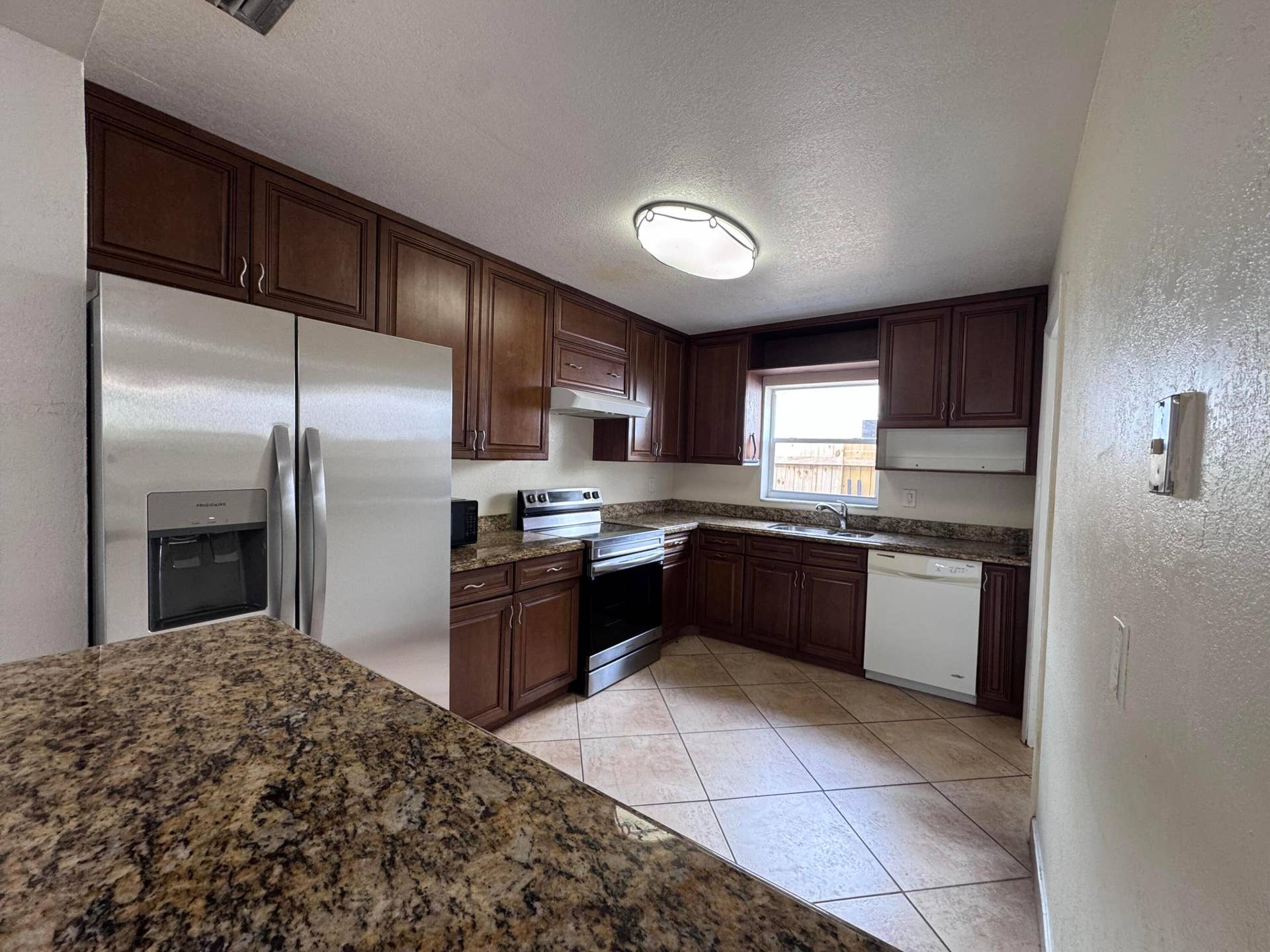 3611 NE 16th Avenue, Pompano Beach, FL 33064 IMG_3317