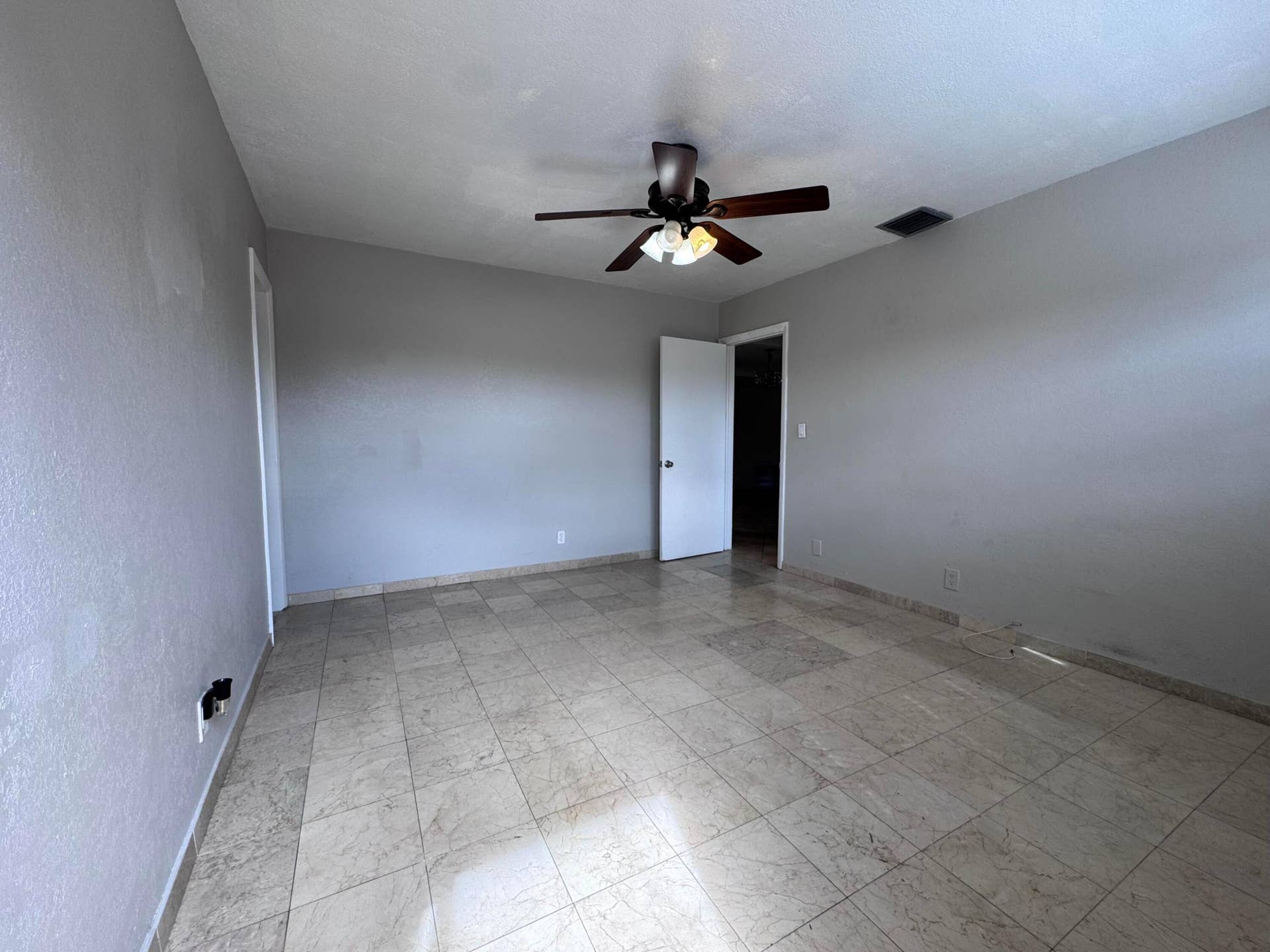 3611 NE 16th Avenue, Pompano Beach, FL 33064 IMG_3353