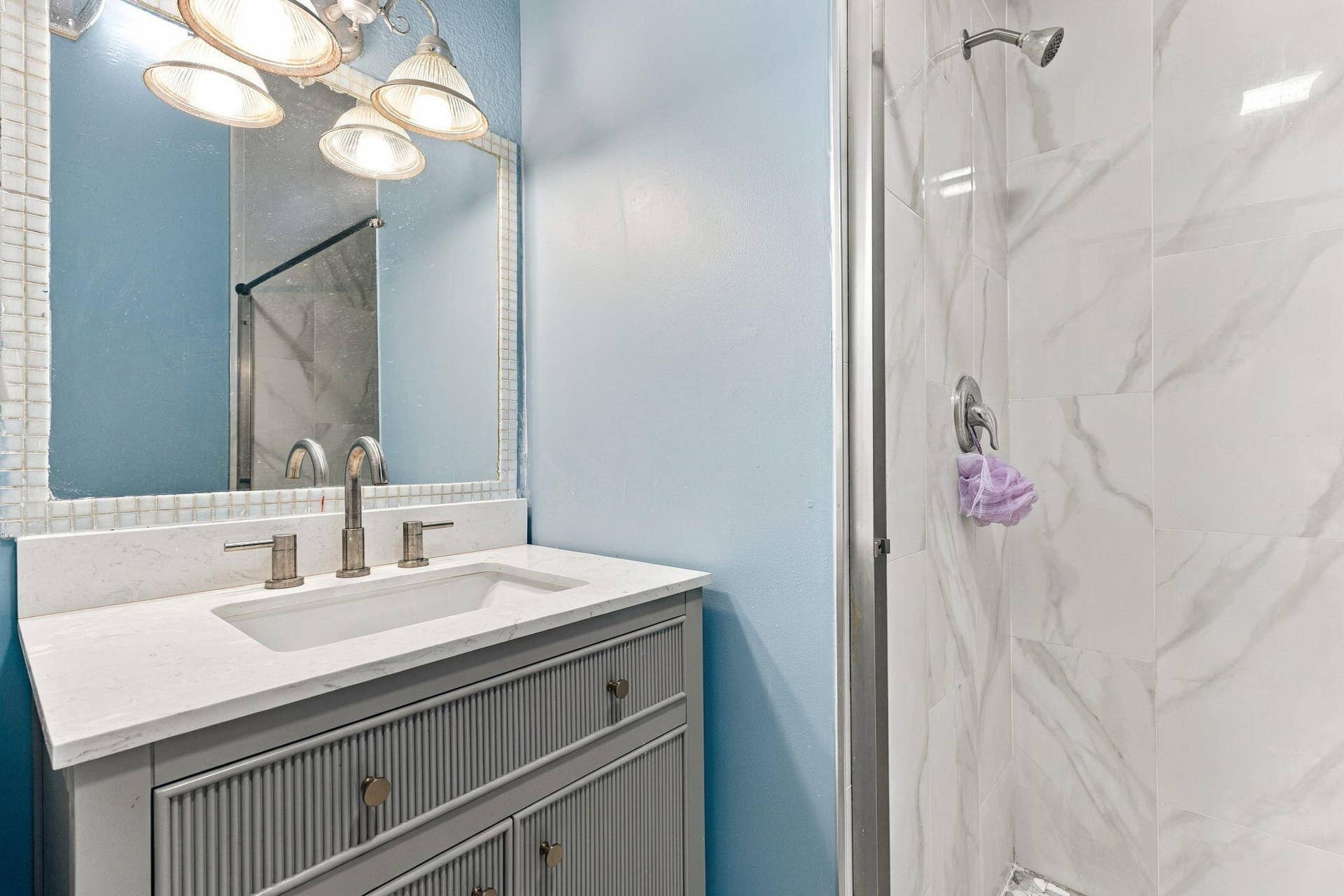 2572 RIVERSIDE Drive, #413, Coral Springs, FL 33065 AR Media 25