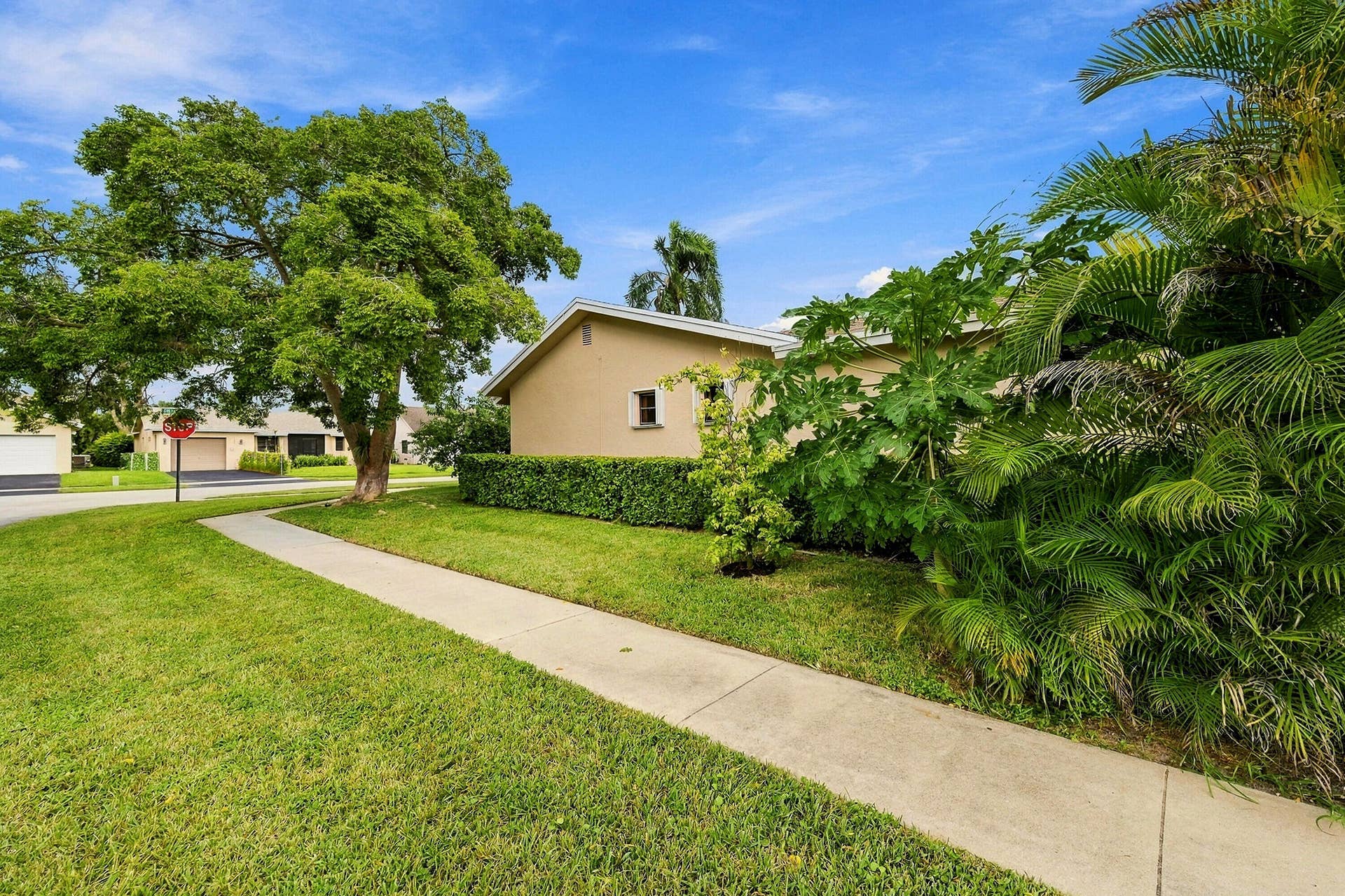 10622 GREENBRIAR Court, Boca Raton, FL 33498 42_dsc_2480_42408a7a