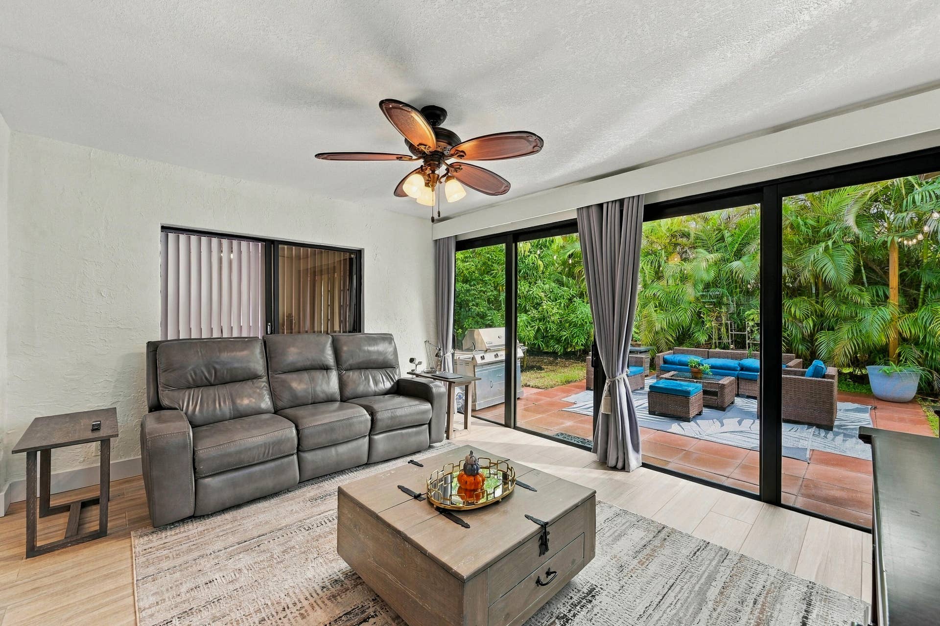 10622 GREENBRIAR Court, Boca Raton, FL 33498 09_dsc_2650_5322a475