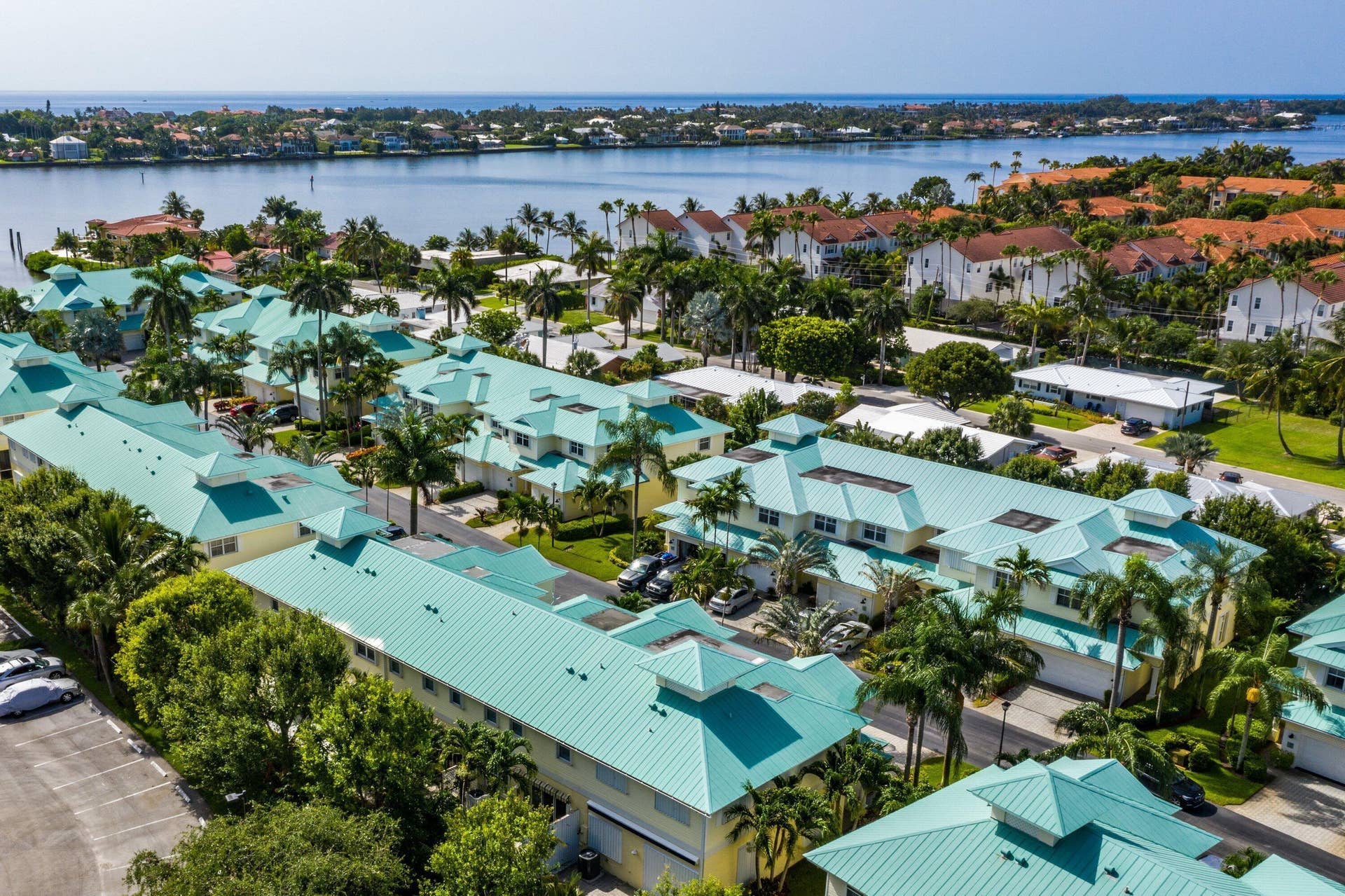 166 Barefoot Cove, Hypoluxo, FL 33462 Barefoot Cove