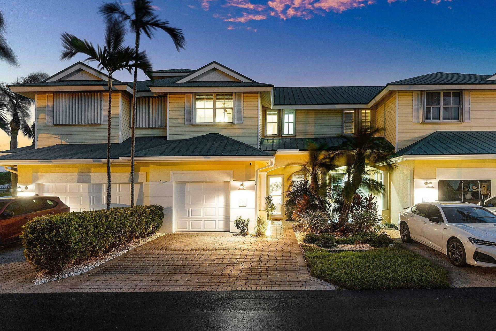 166 Barefoot Cove, Hypoluxo, FL 33462 Front