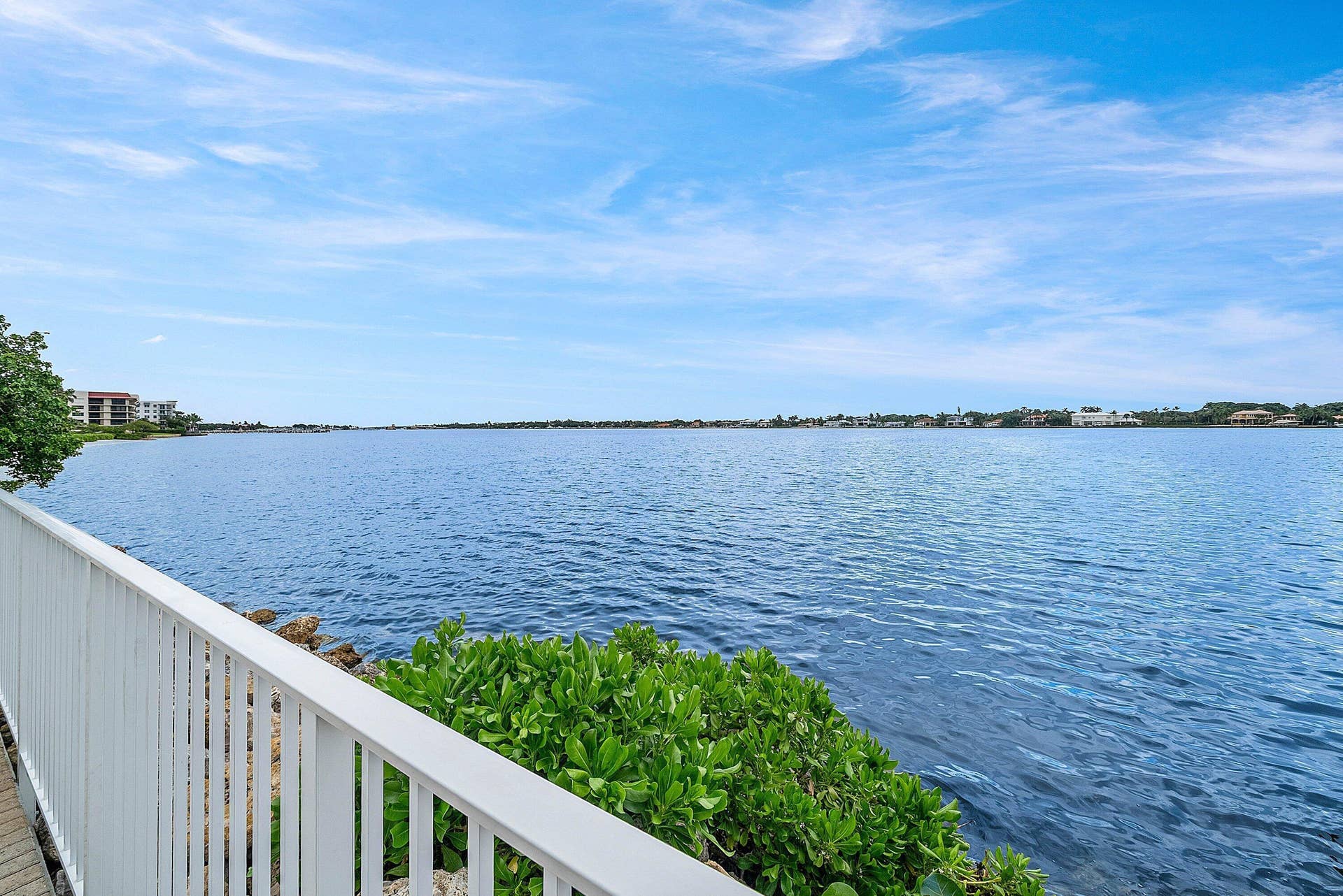 166 Barefoot Cove, Hypoluxo, FL 33462 Intracoastal
