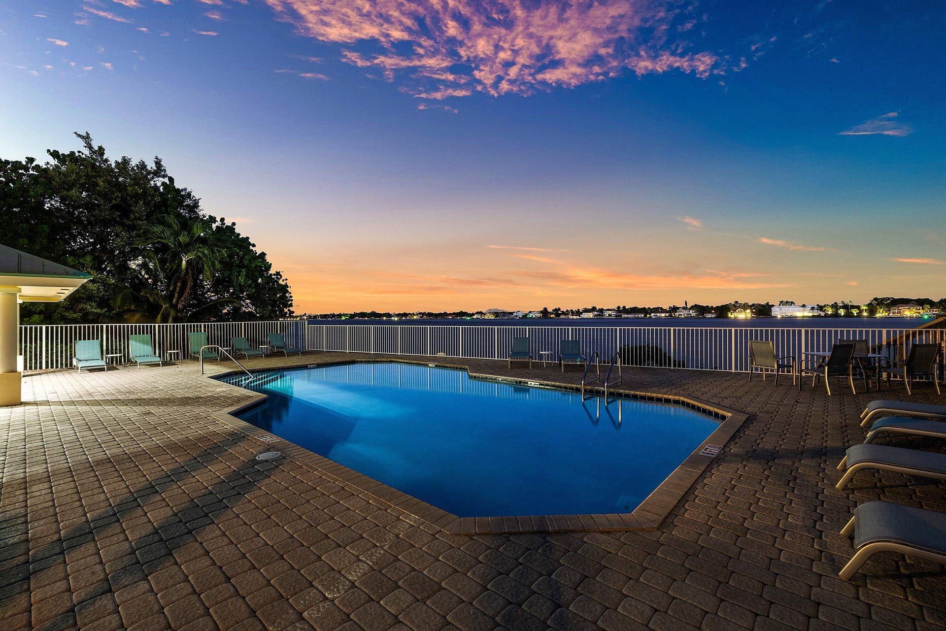 166 Barefoot Cove, Hypoluxo, FL 33462 Pool / Intracoastal