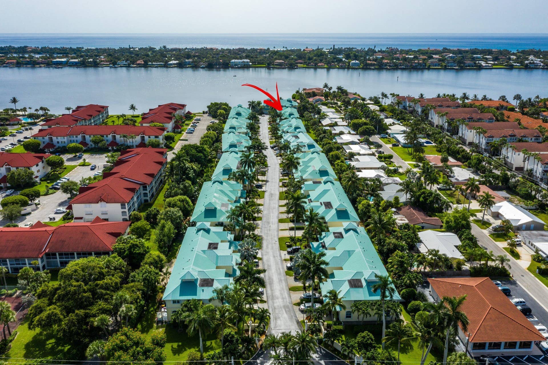 166 Barefoot Cove, Hypoluxo, FL 33462 Barefoot Cove