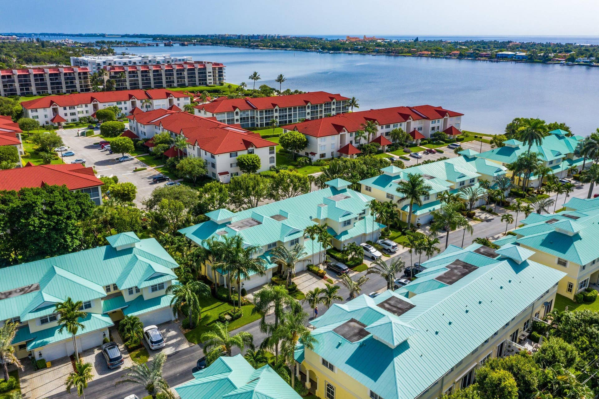 166 Barefoot Cove, Hypoluxo, FL 33462 Barefoot Cove