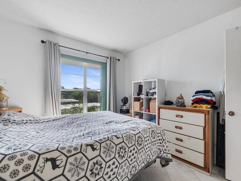 200 GREYTWIG Road, #213, Vero Beach, FL 32963 Image00010