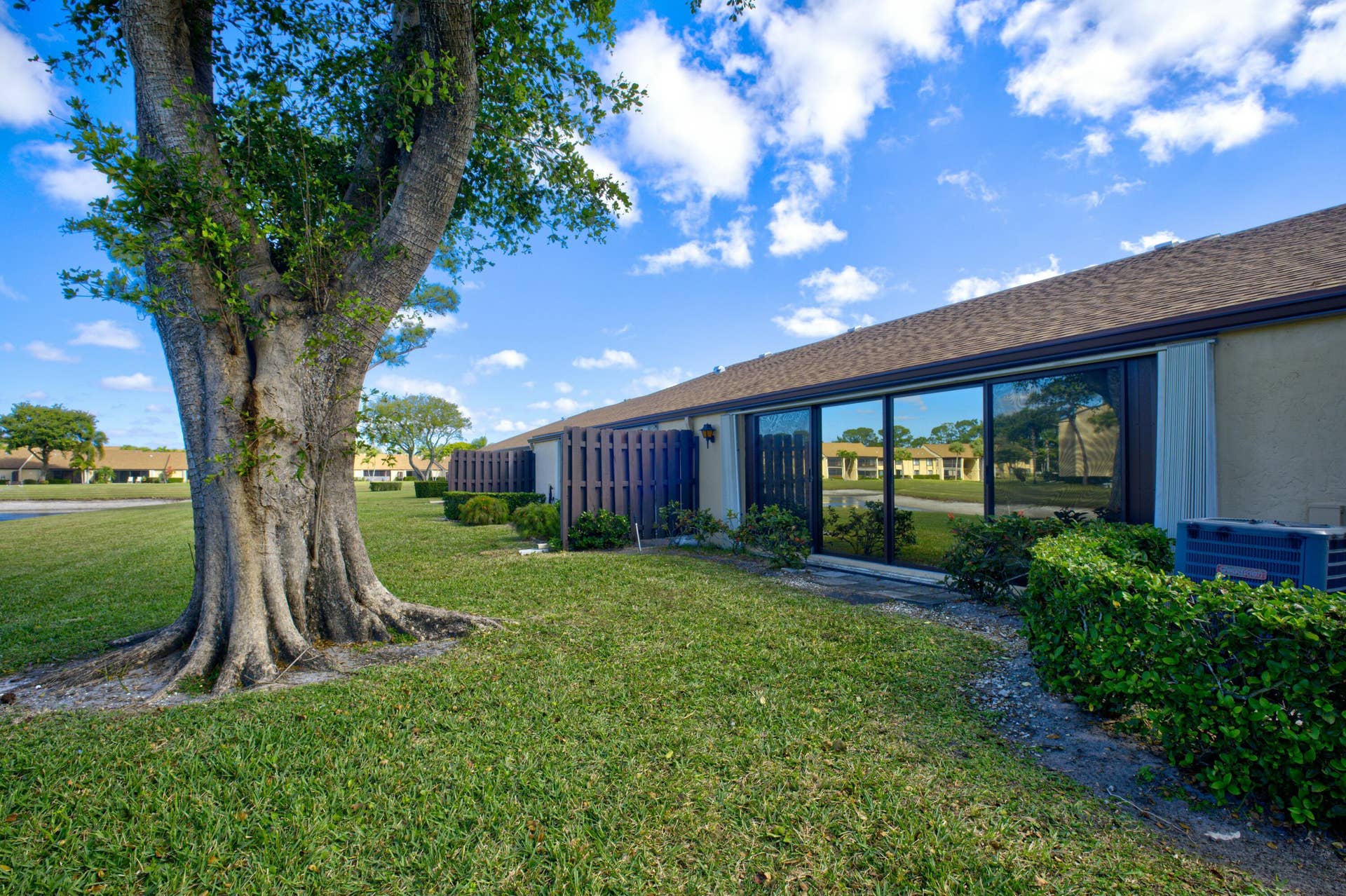 816 SKY PINE Way, #E, Greenacres, FL 33415 Nice Outdoor views