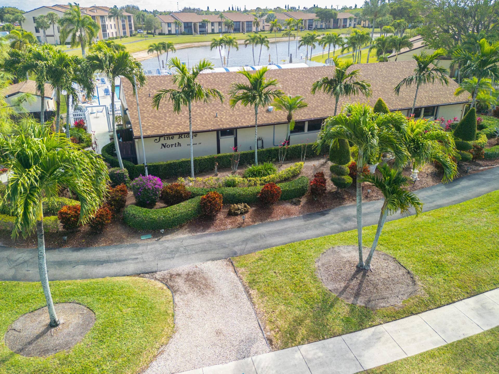 816 SKY PINE Way, #E, Greenacres, FL 33415 Pine Ridge North 4