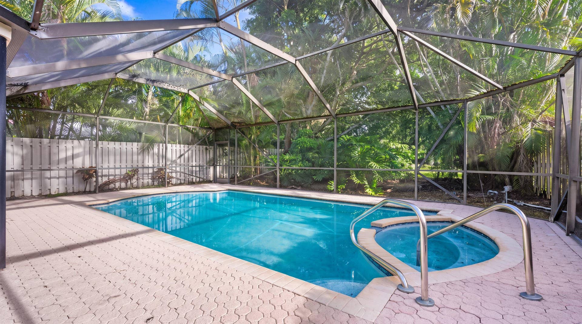 12563 MALLET Circle, Wellington, FL 33414 Screened-in pool and spa
