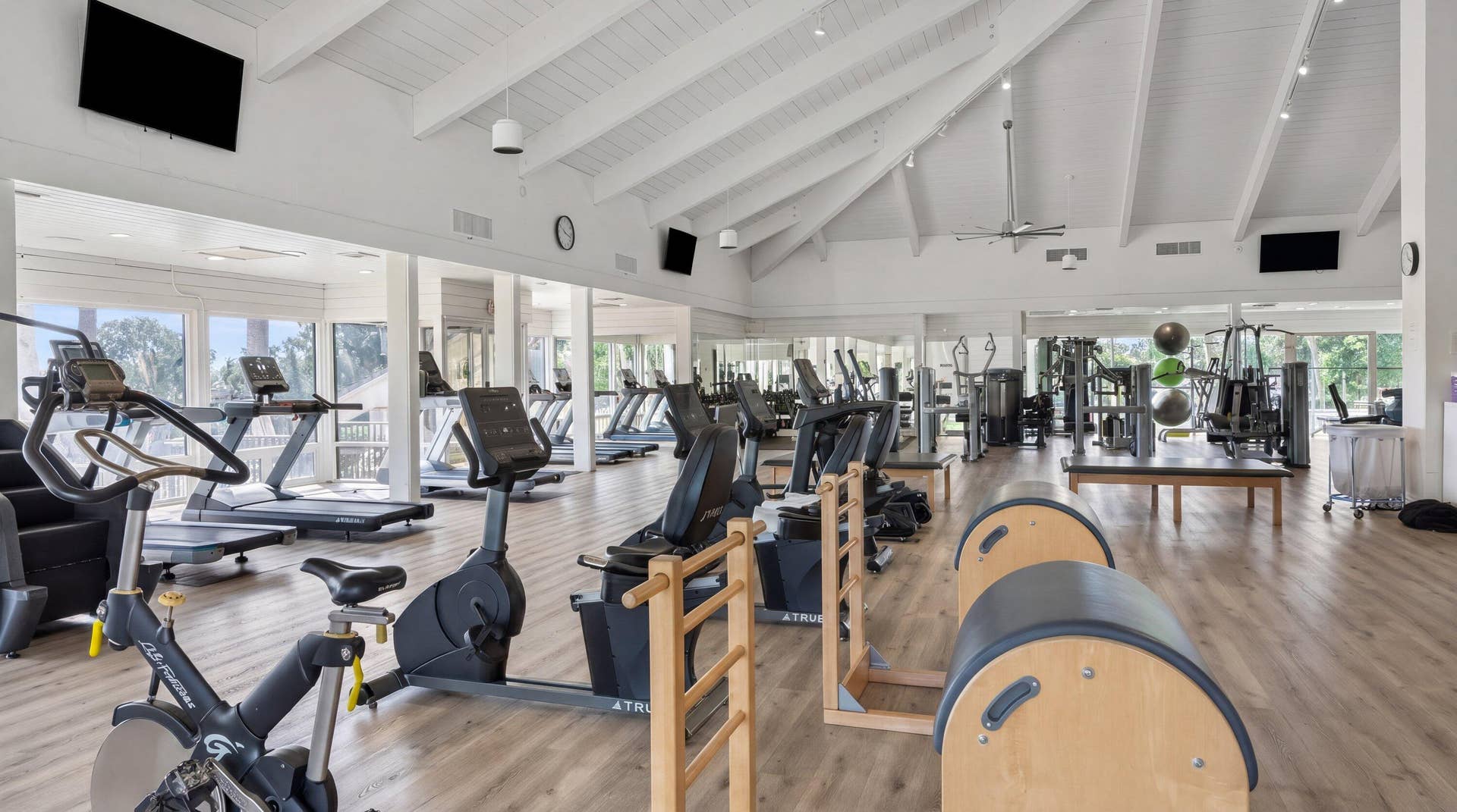 12563 MALLET Circle, Wellington, FL 33414 Health club