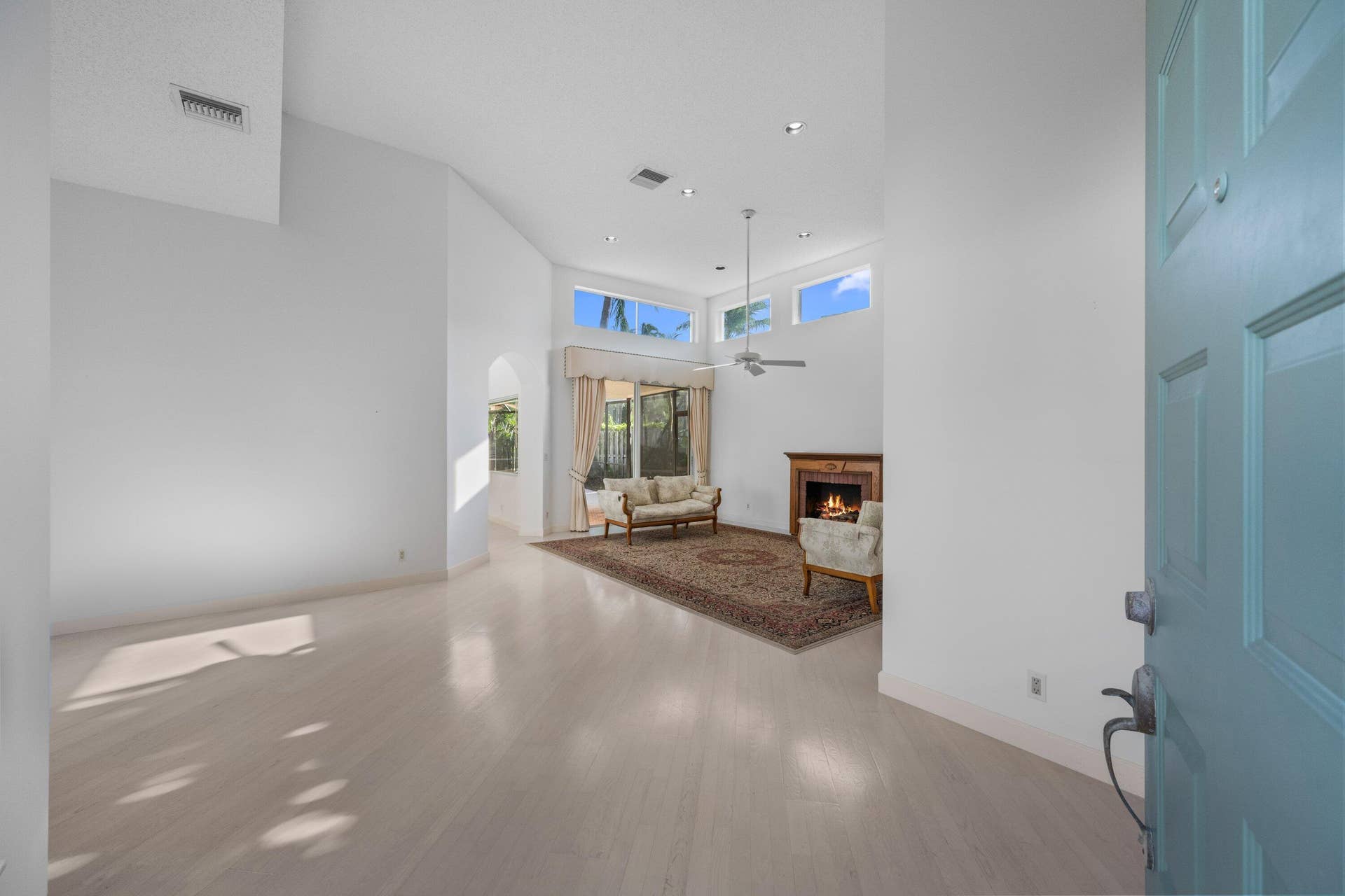 12563 MALLET Circle, Wellington, FL 33414 Foyer